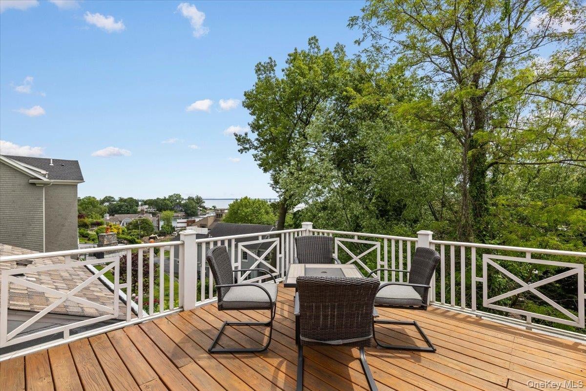 1 Hilltop Drive Photo 10