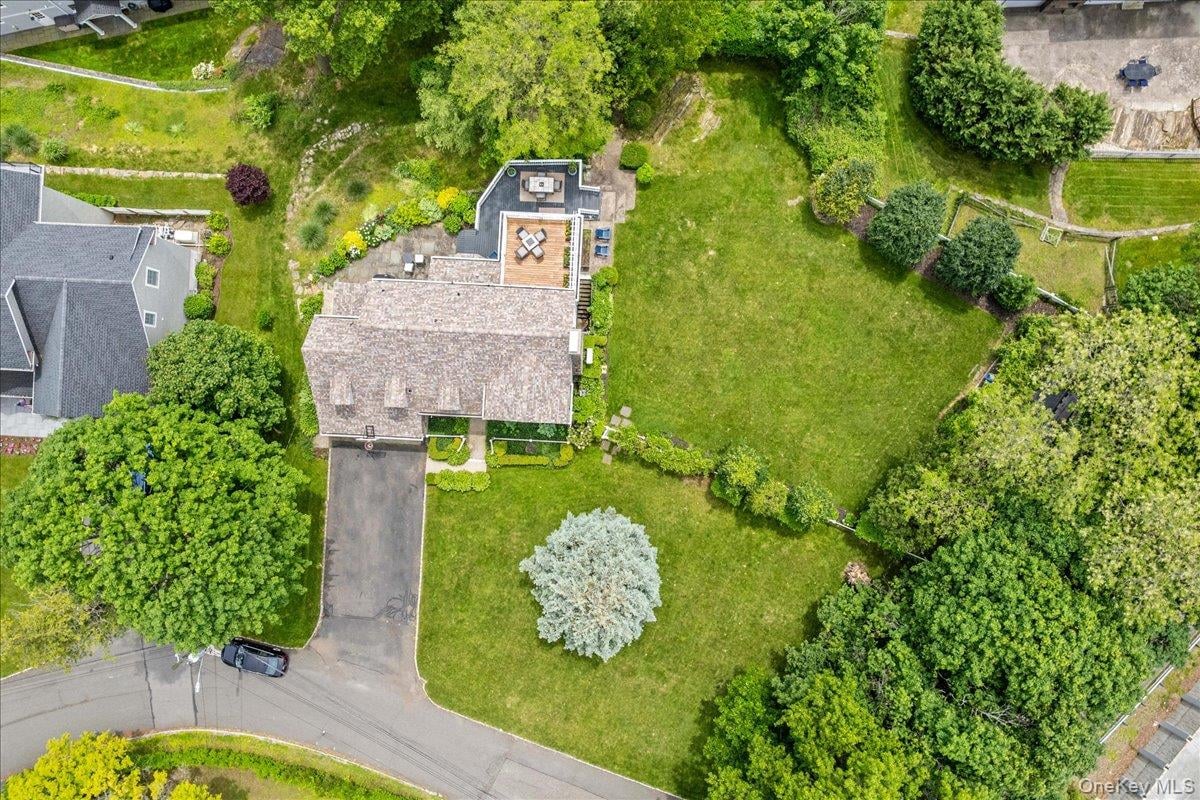 1 Hilltop Drive Photo 16