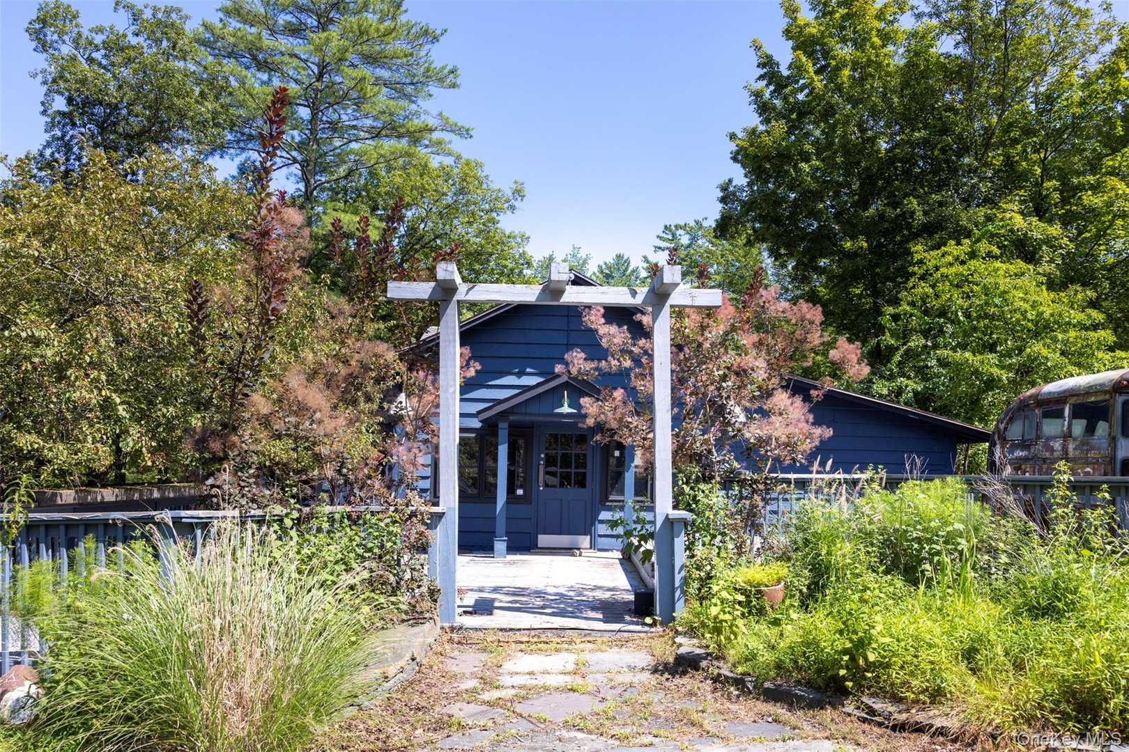 20 Country Club Lane Photo 13