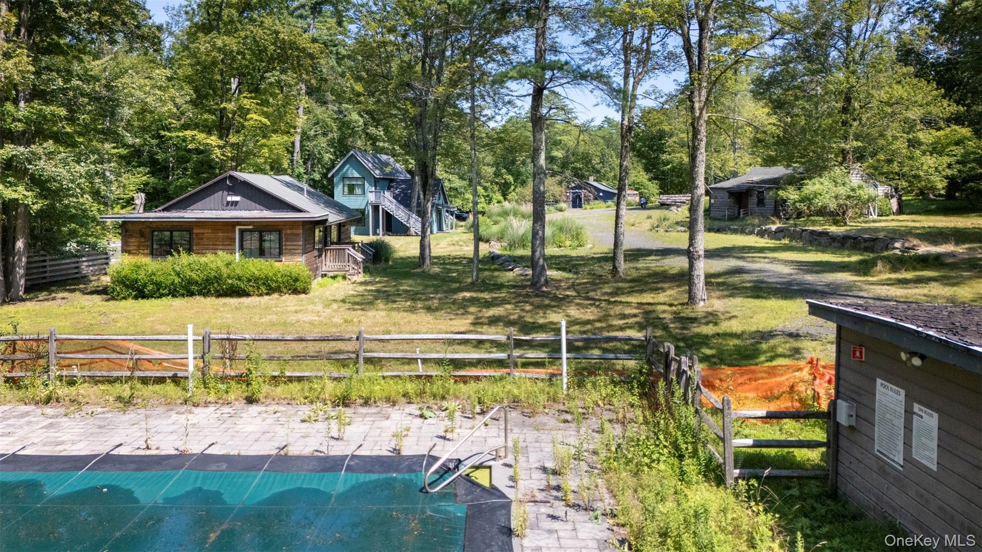 20 Country Club Lane Photo 8