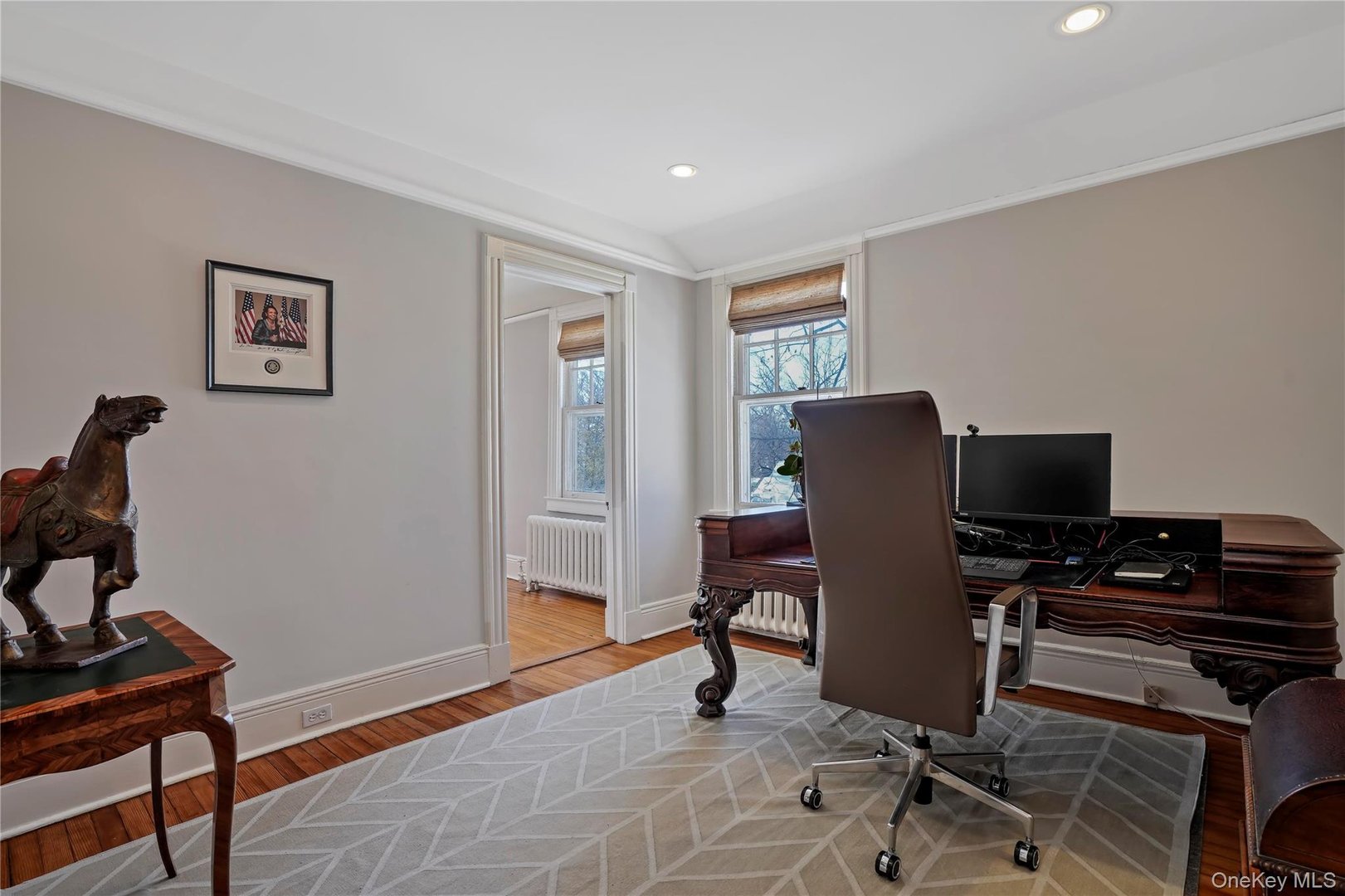 534 Pelham Manor Road Photo 25