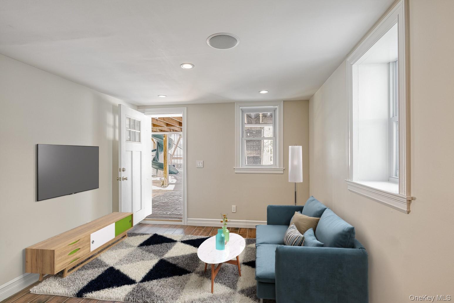 36 Watson Avenue Photo 32