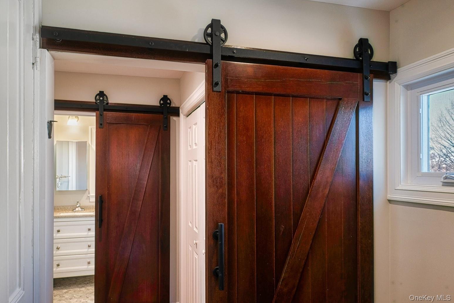 36 Watson Avenue Photo 19