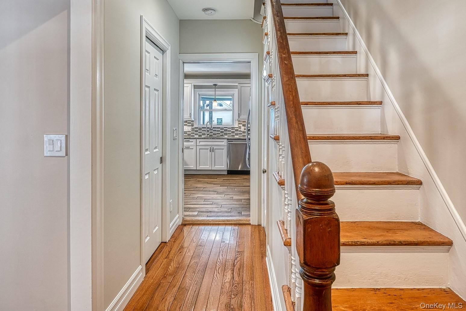 36 Watson Avenue Photo 9