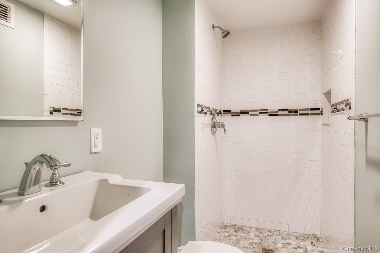 36 Watson Avenue Photo 30