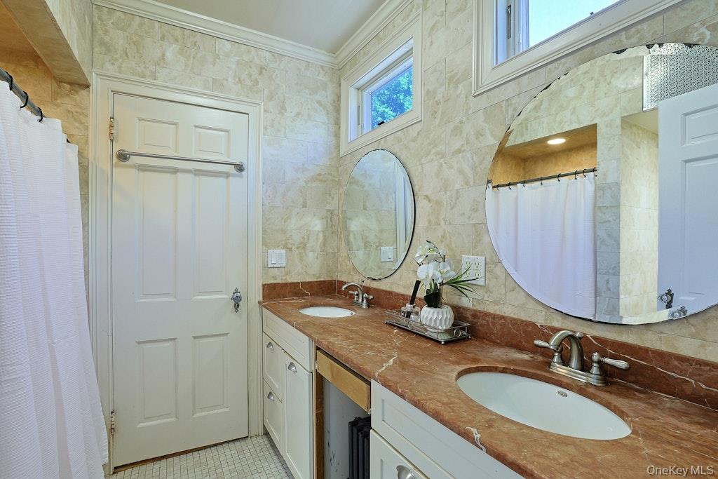 91 Vaughn Avenue Photo 28