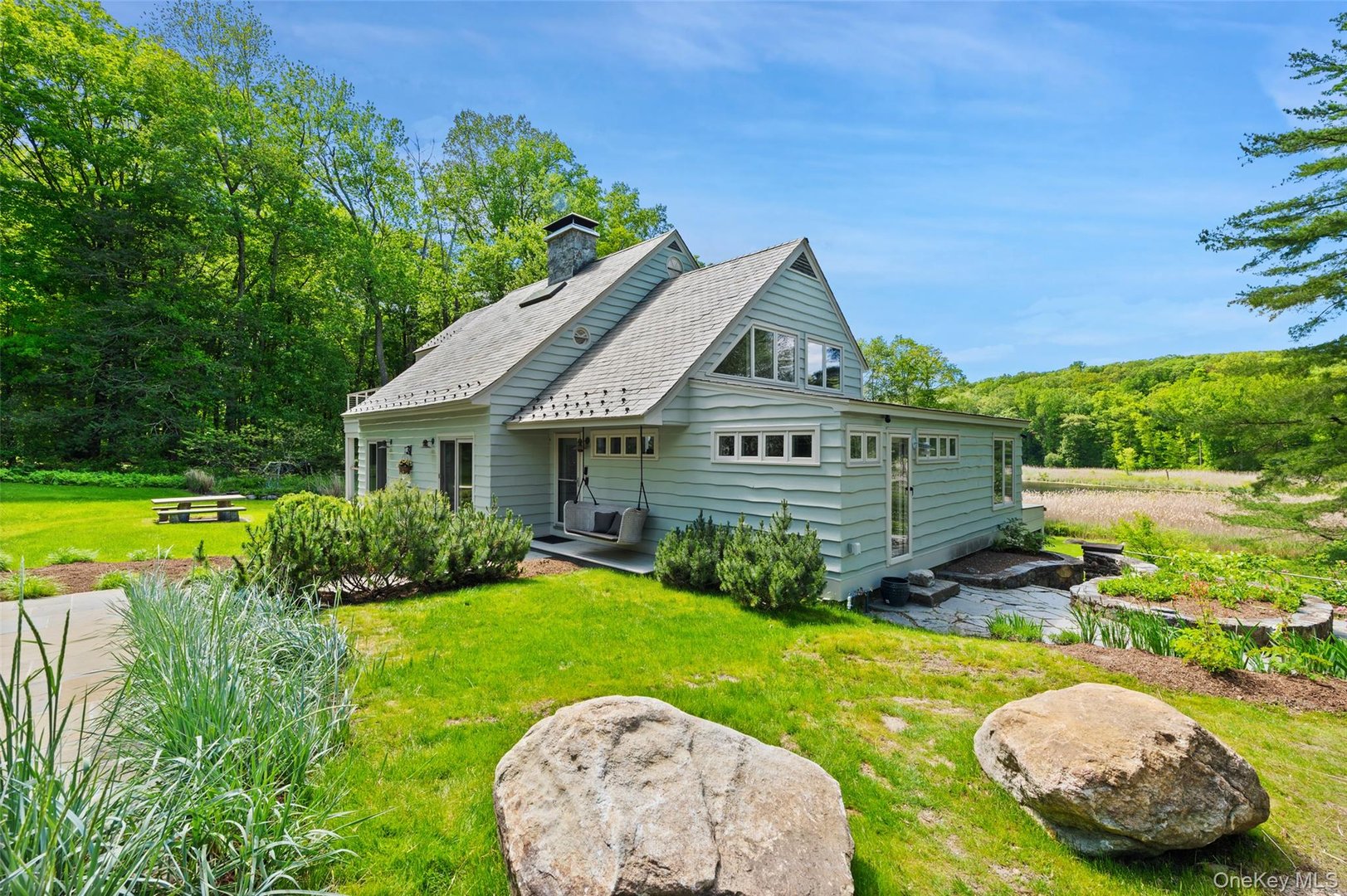 258 Hardscrabble Road Photo 4