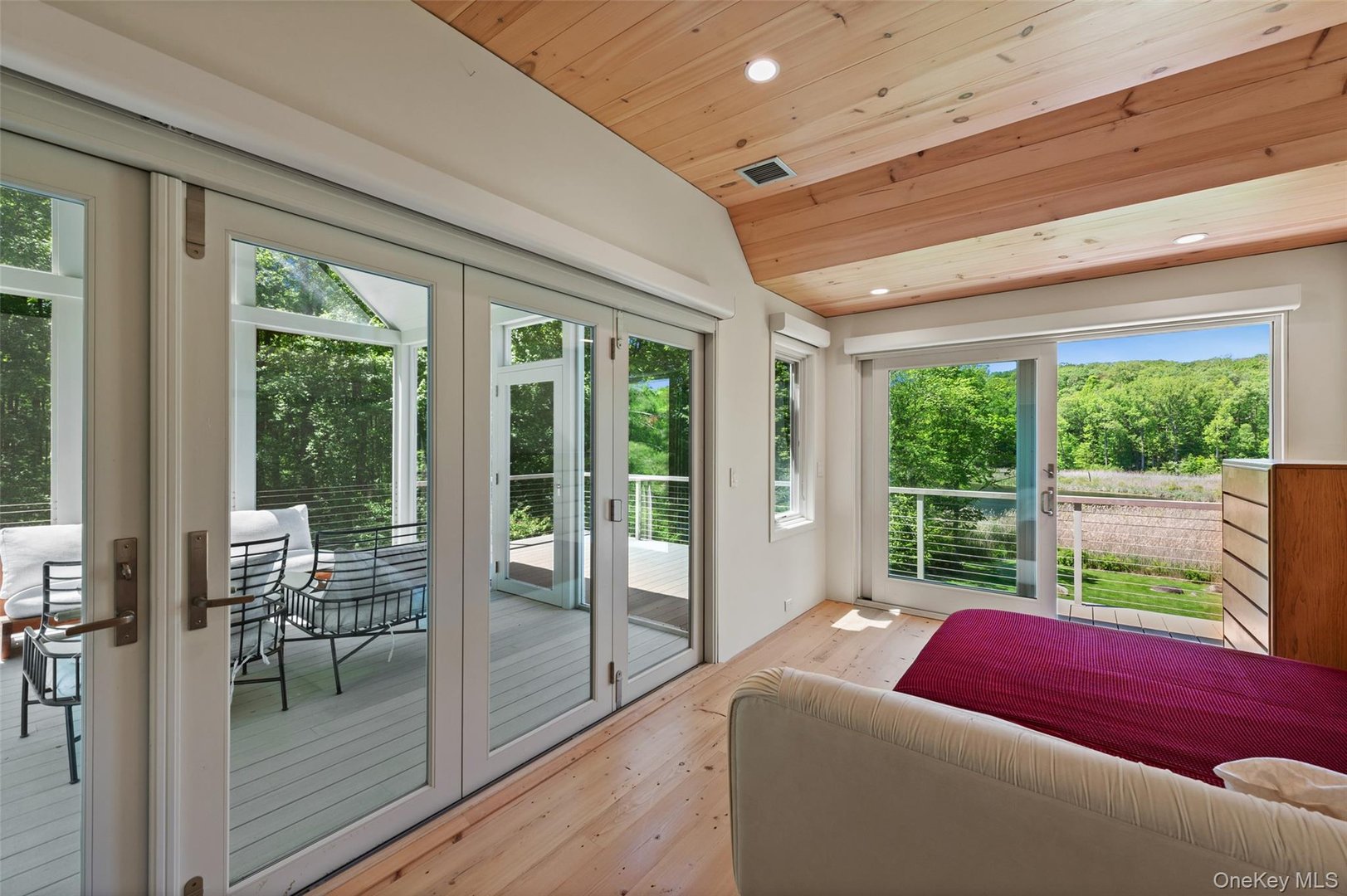 258 Hardscrabble Road Photo 21