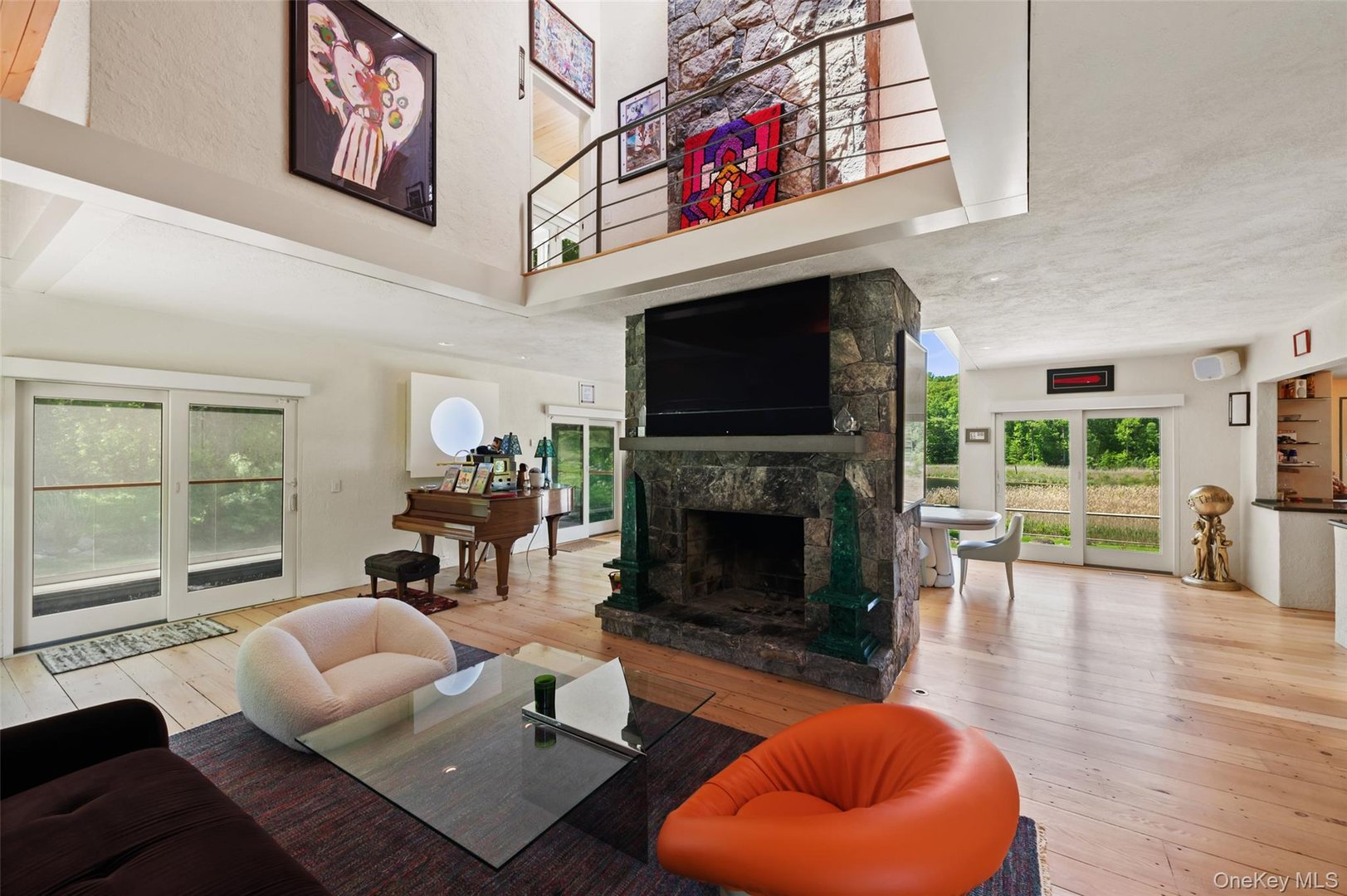 258 Hardscrabble Road Photo 8