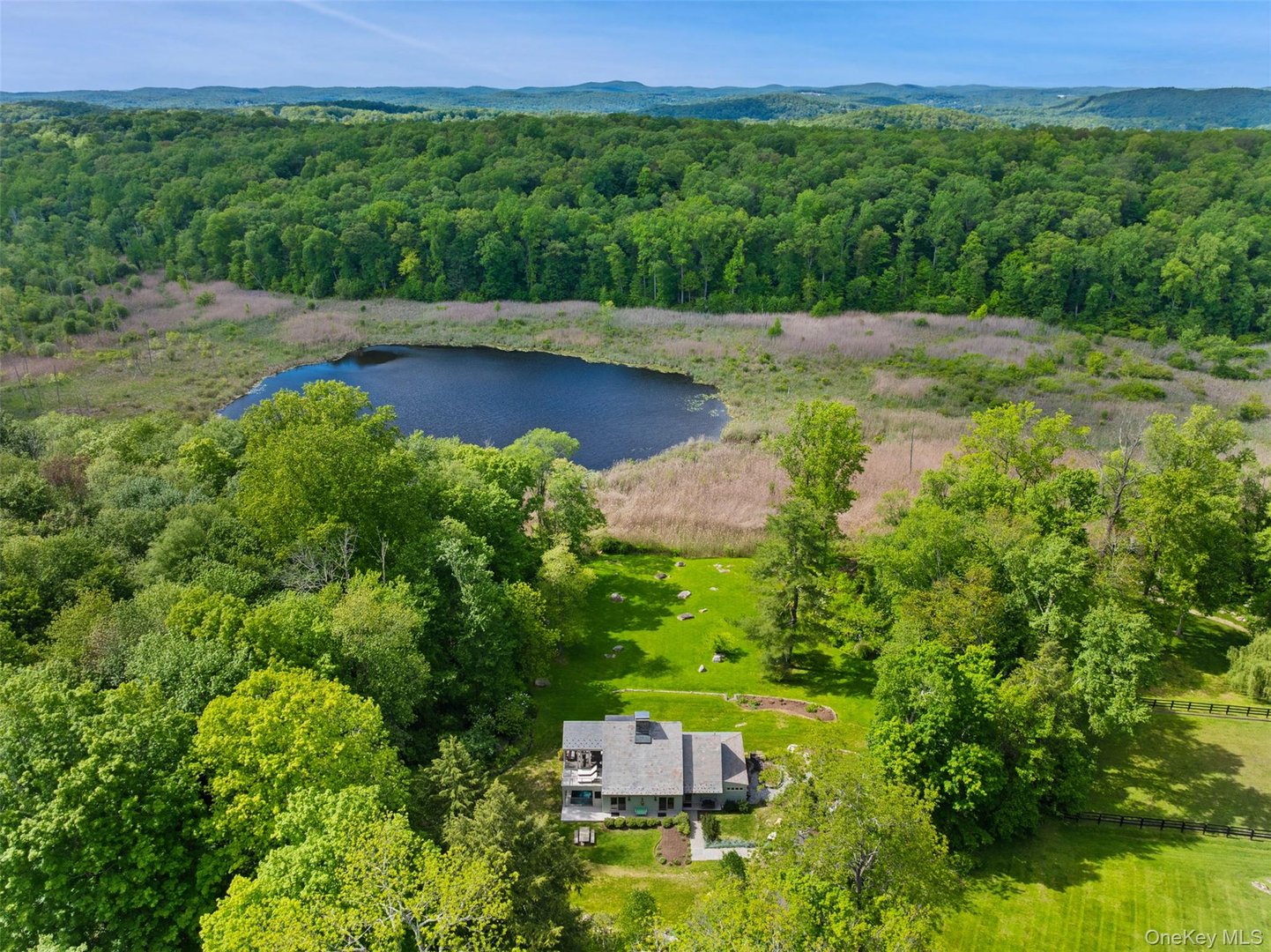 258 Hardscrabble Road Photo 38