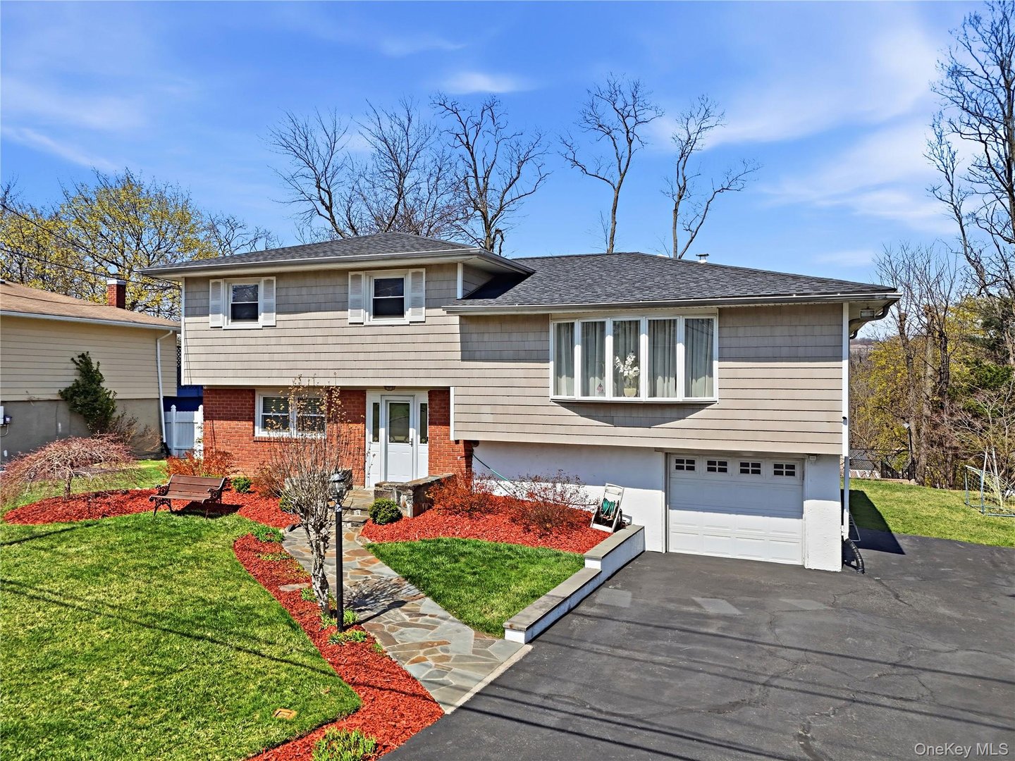 10 Valleyview Road Photo 1