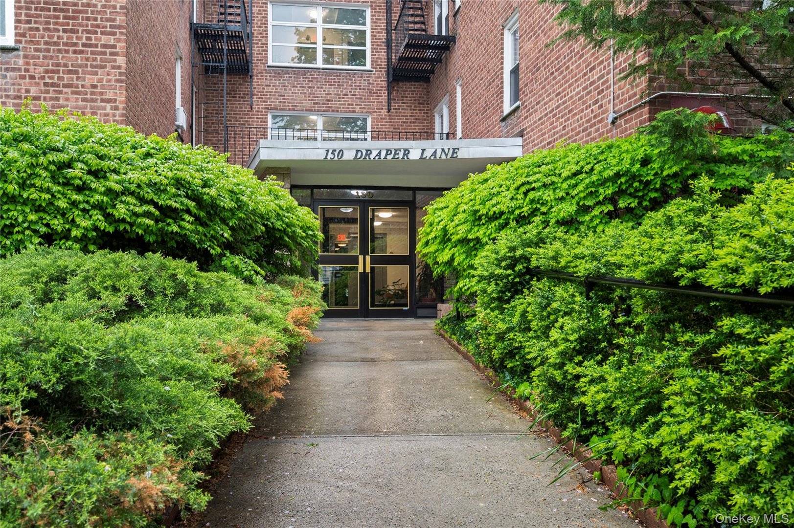 150 Draper Lane  #2JN Photo 19