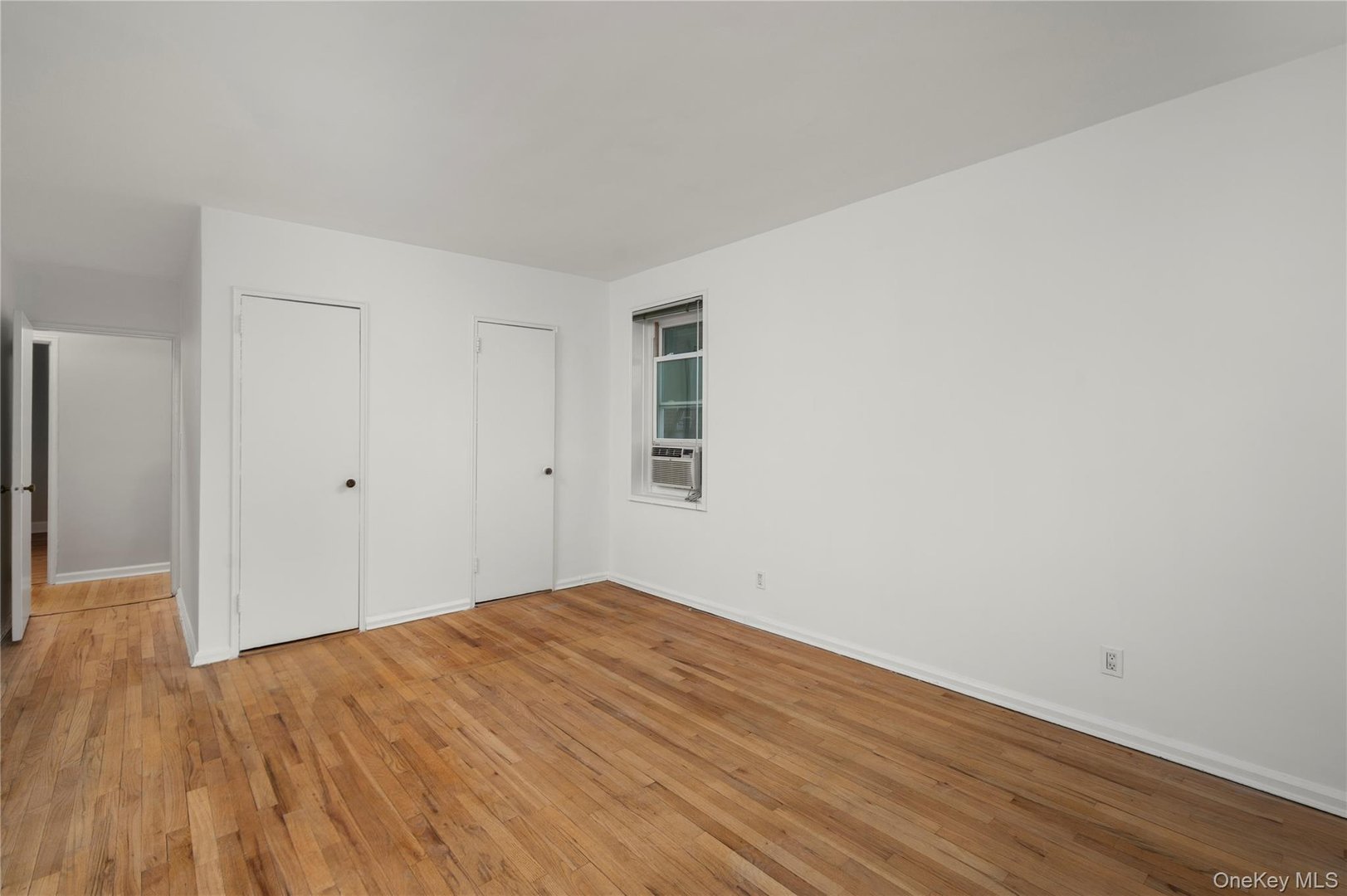 150 Draper Lane  #2JN Photo 16