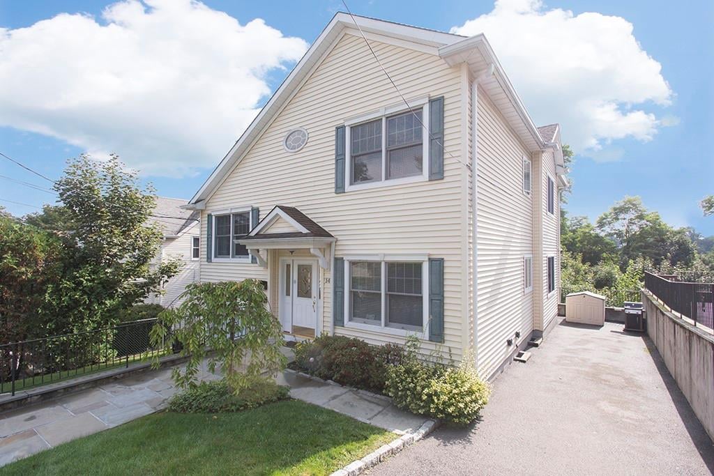 14 Terrace Place  #Apartment B Photo 2