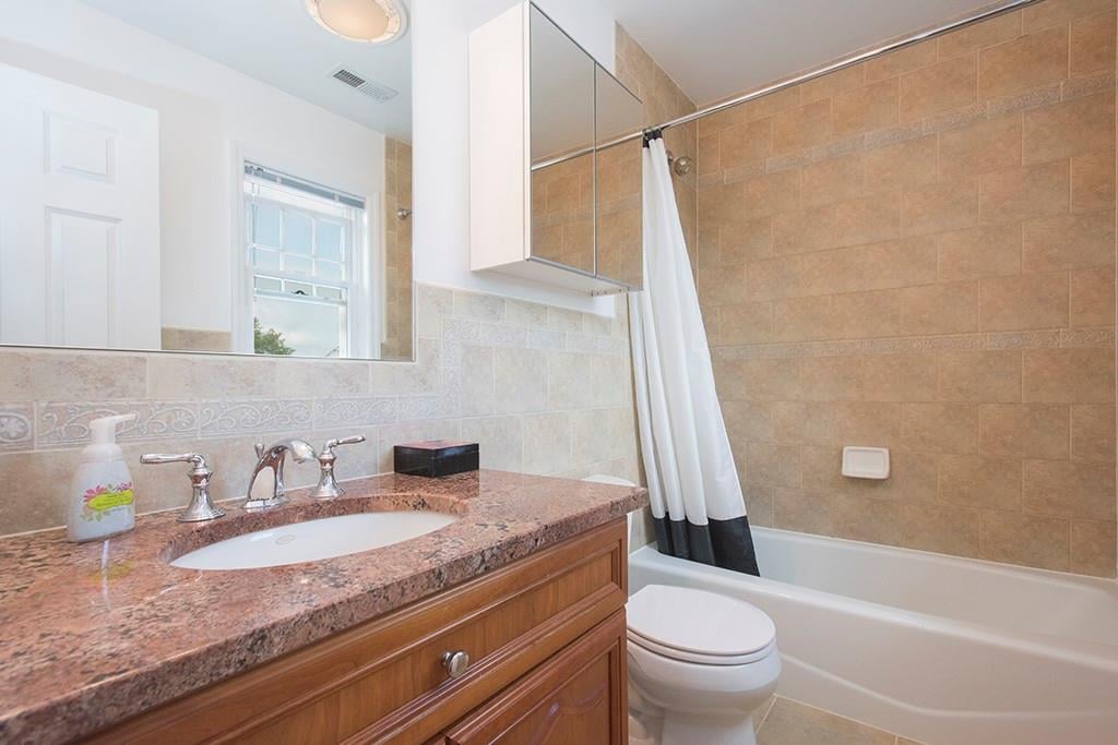 14 Terrace Place  #Apartment B Photo 14