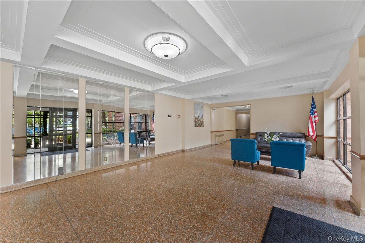 625 Gramatan Avenue  #5O Photo 3