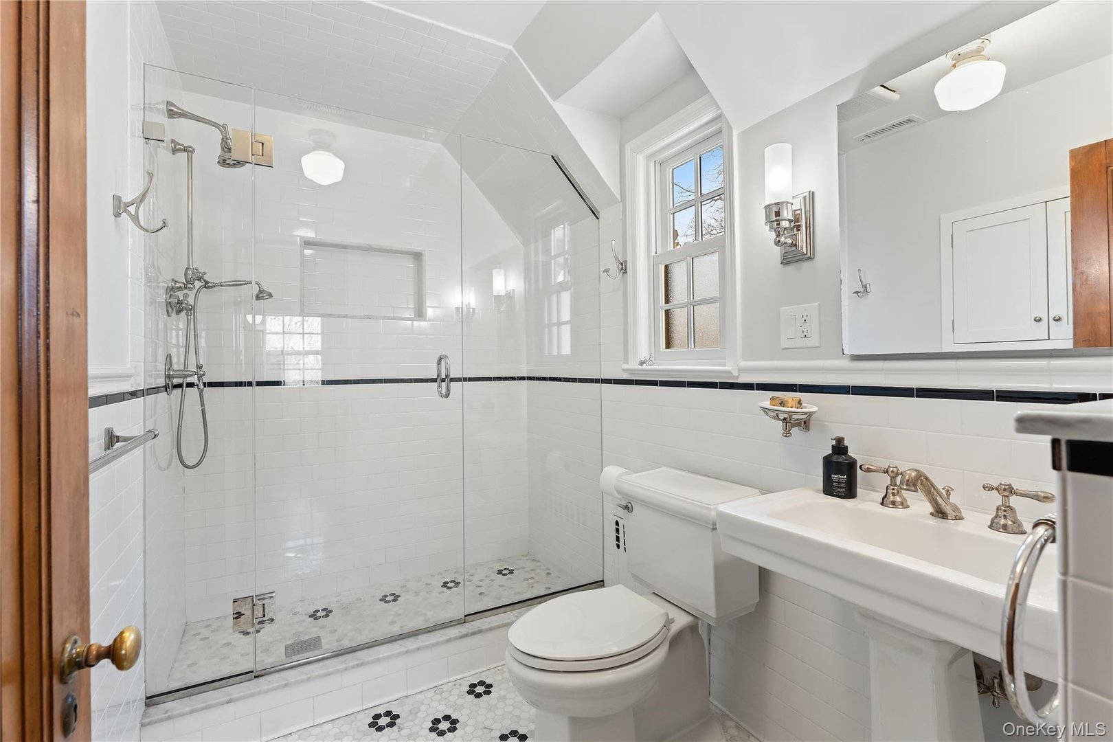 191 Villard Avenue Photo 31