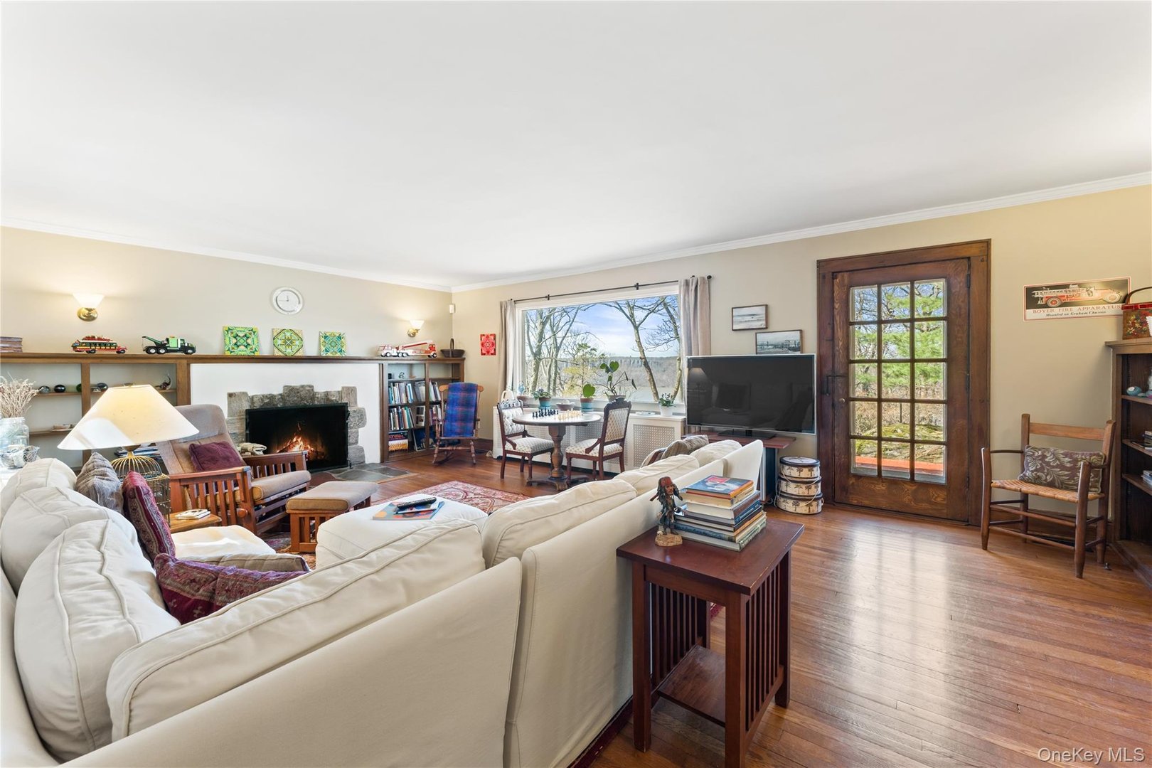 191 Villard Avenue Photo 5