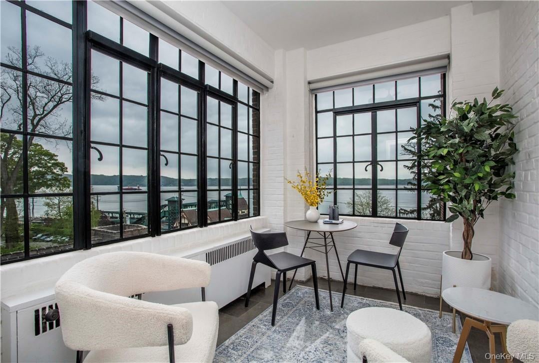 100 Ardsley Avenue W  #2L Photo 2