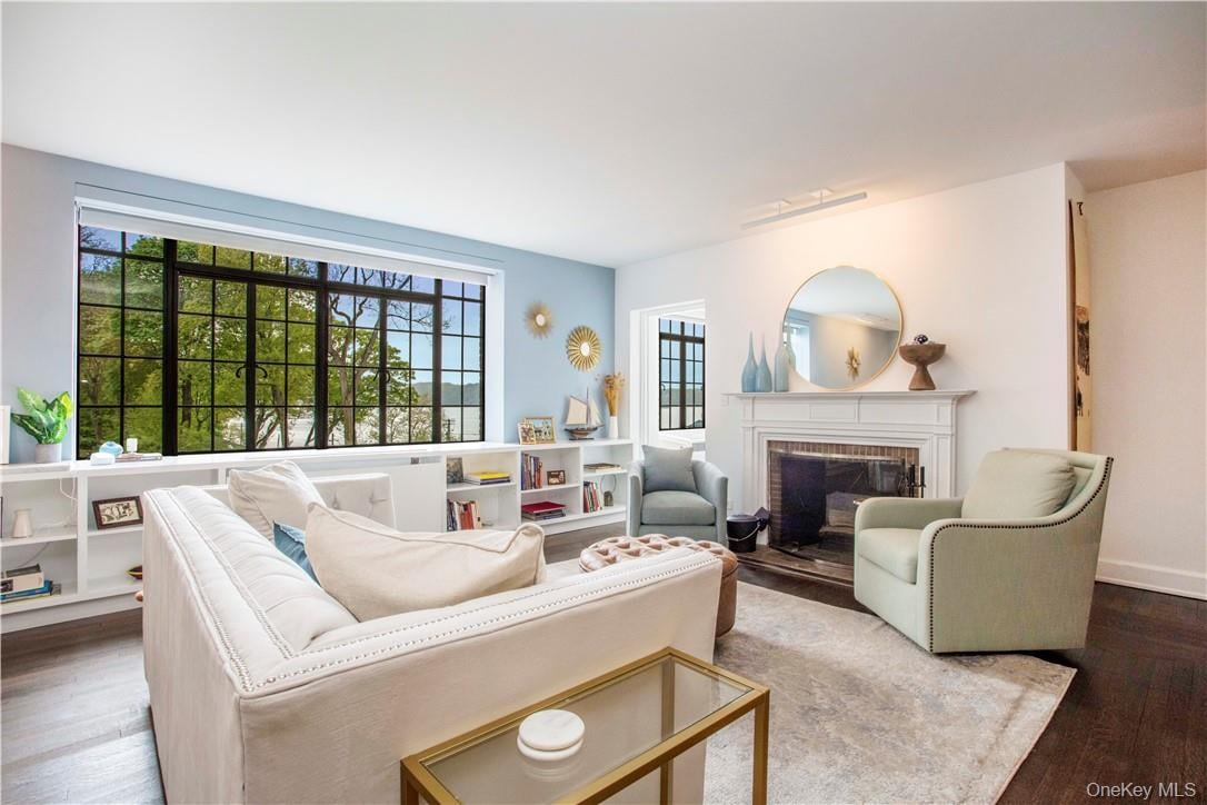 100 Ardsley Avenue W  #2L Photo 1