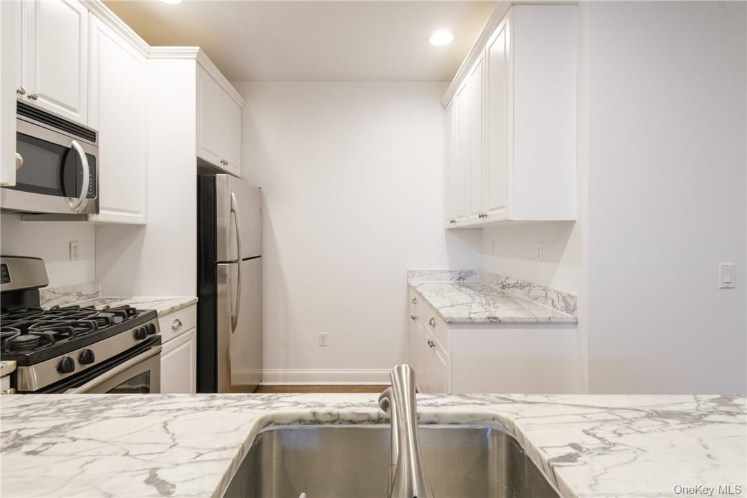 55 1ST Street  #110 Photo 9