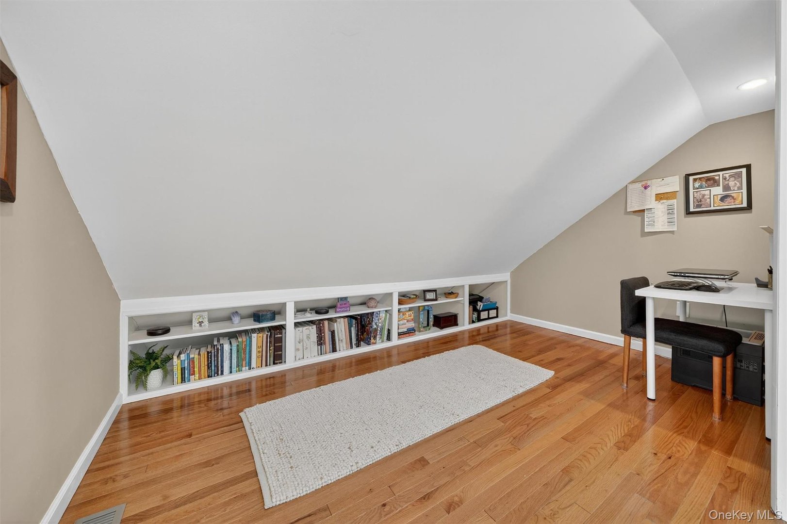 268 Marbledale Road Photo 21