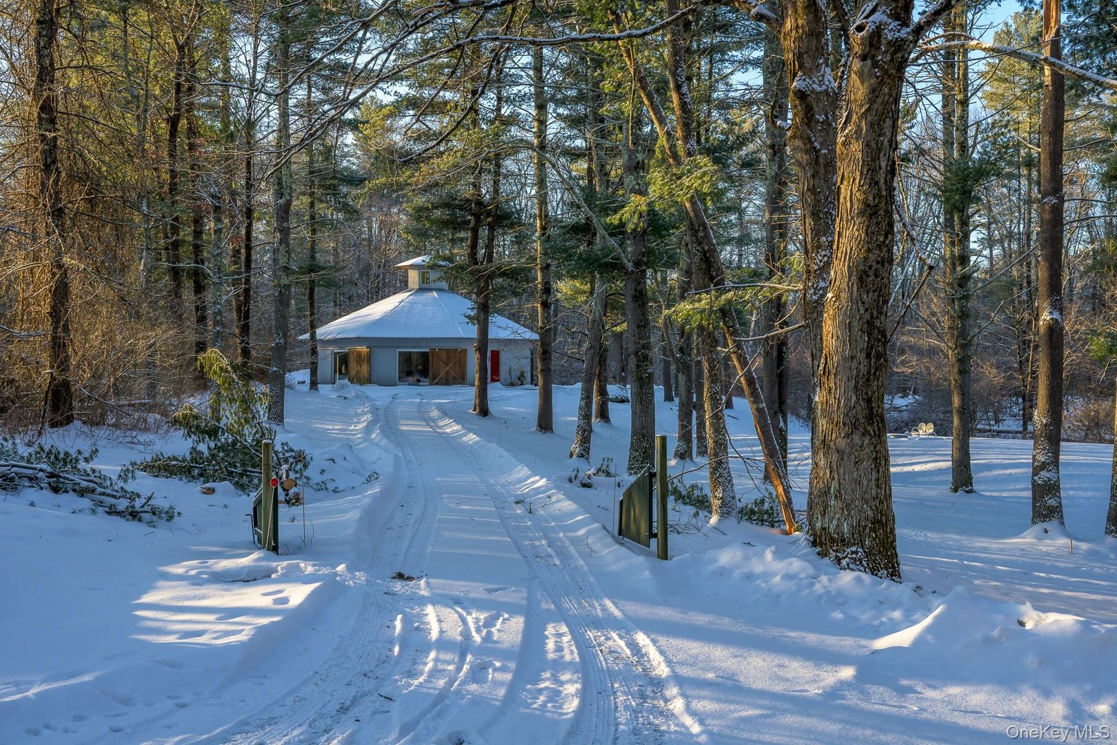 401 Collins Street Photo 2