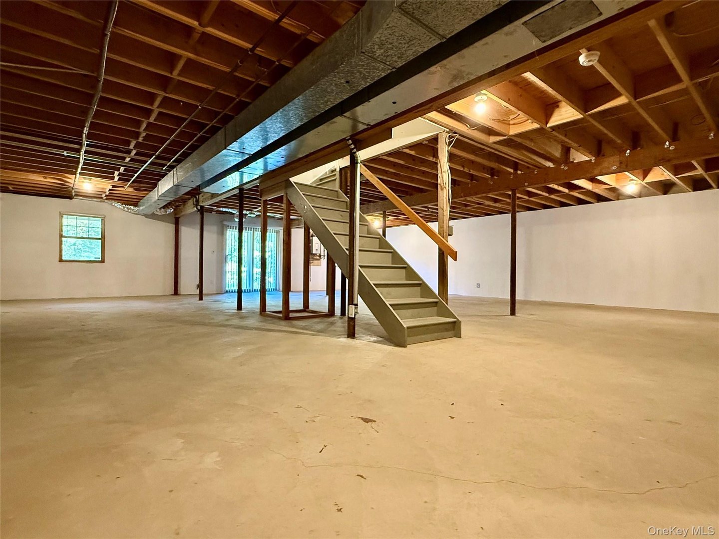 7 Cobblefield Lane Photo 34