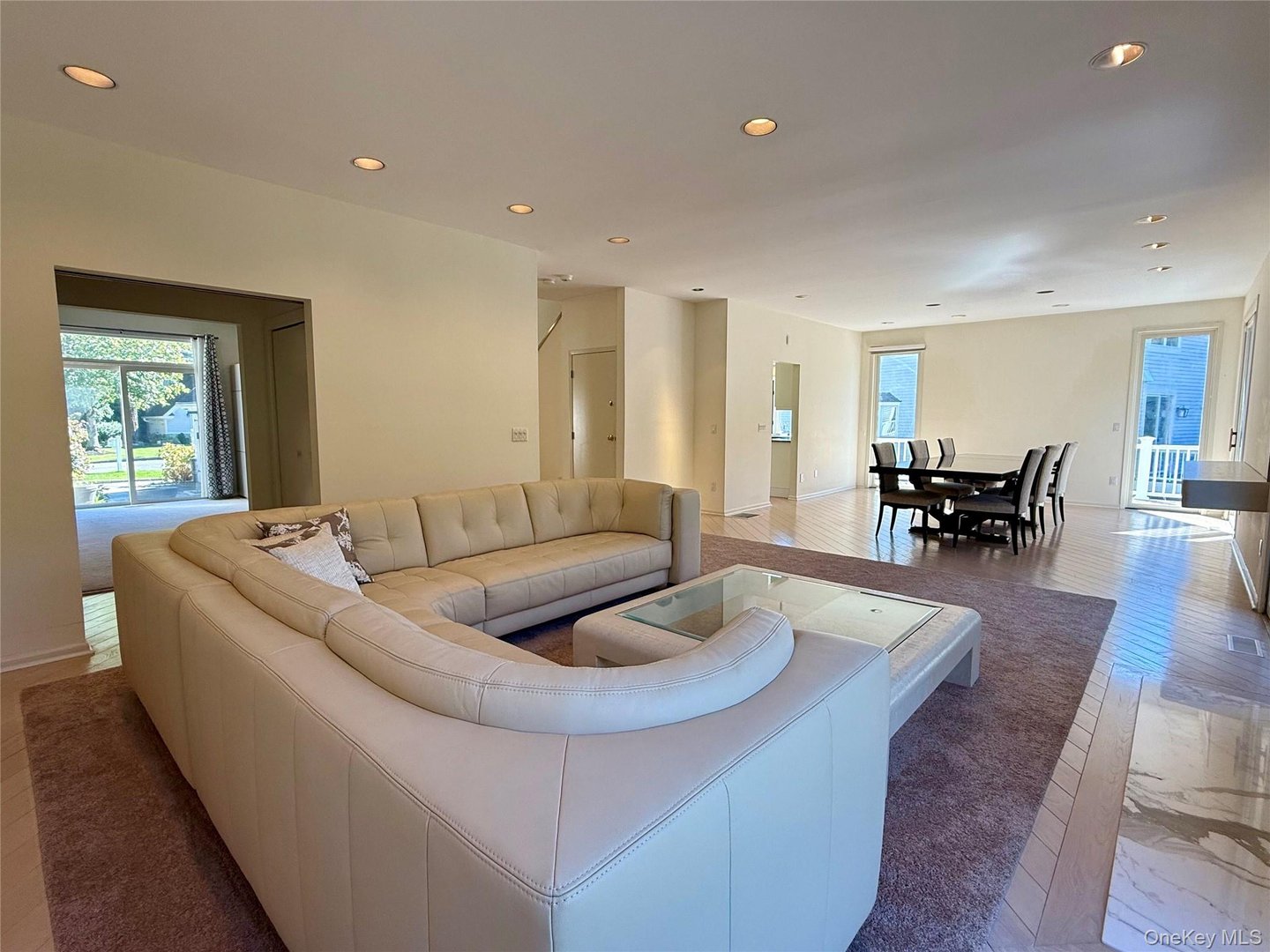 7 Cobblefield Lane Photo 8