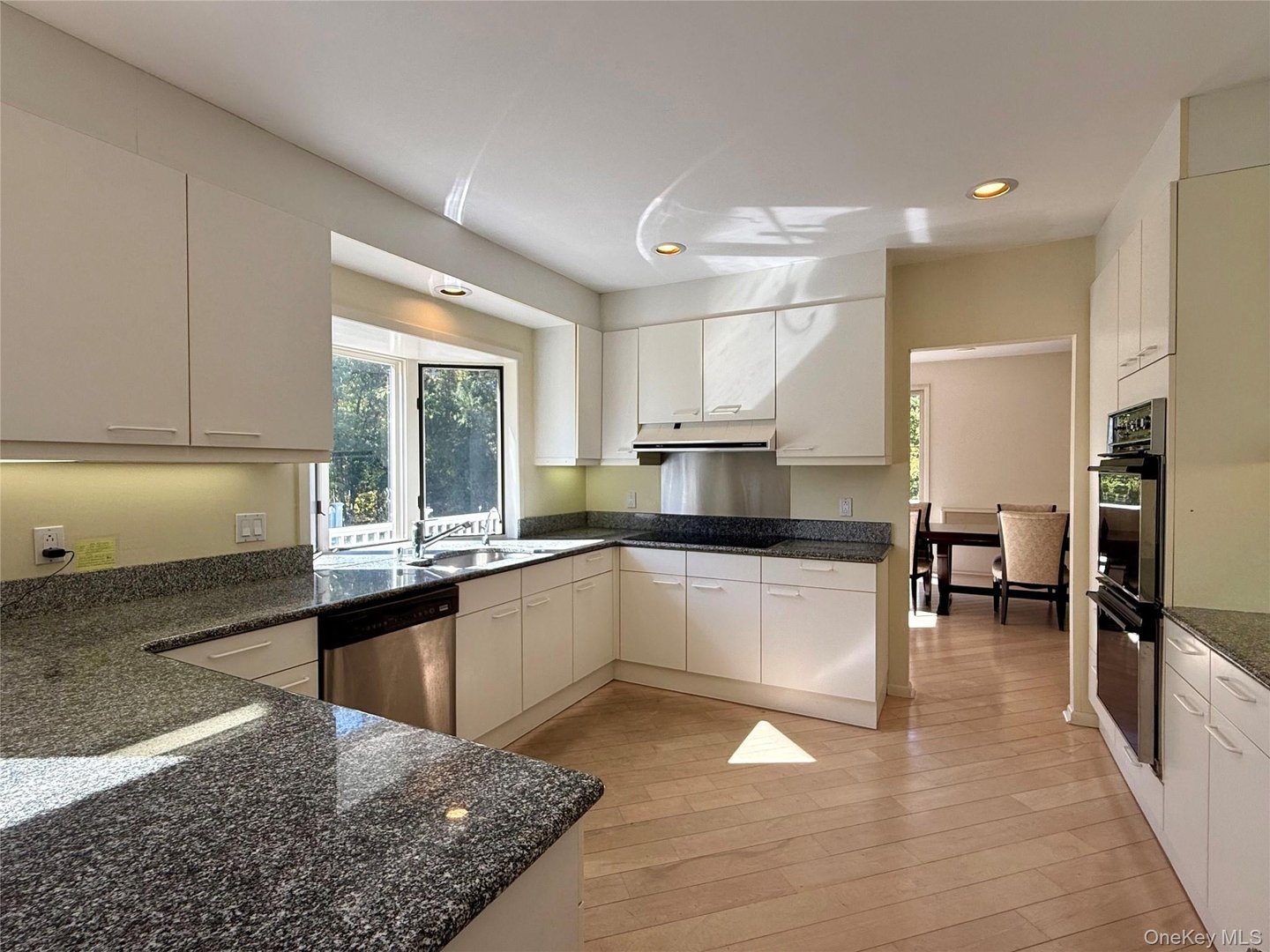 7 Cobblefield Lane Photo 13