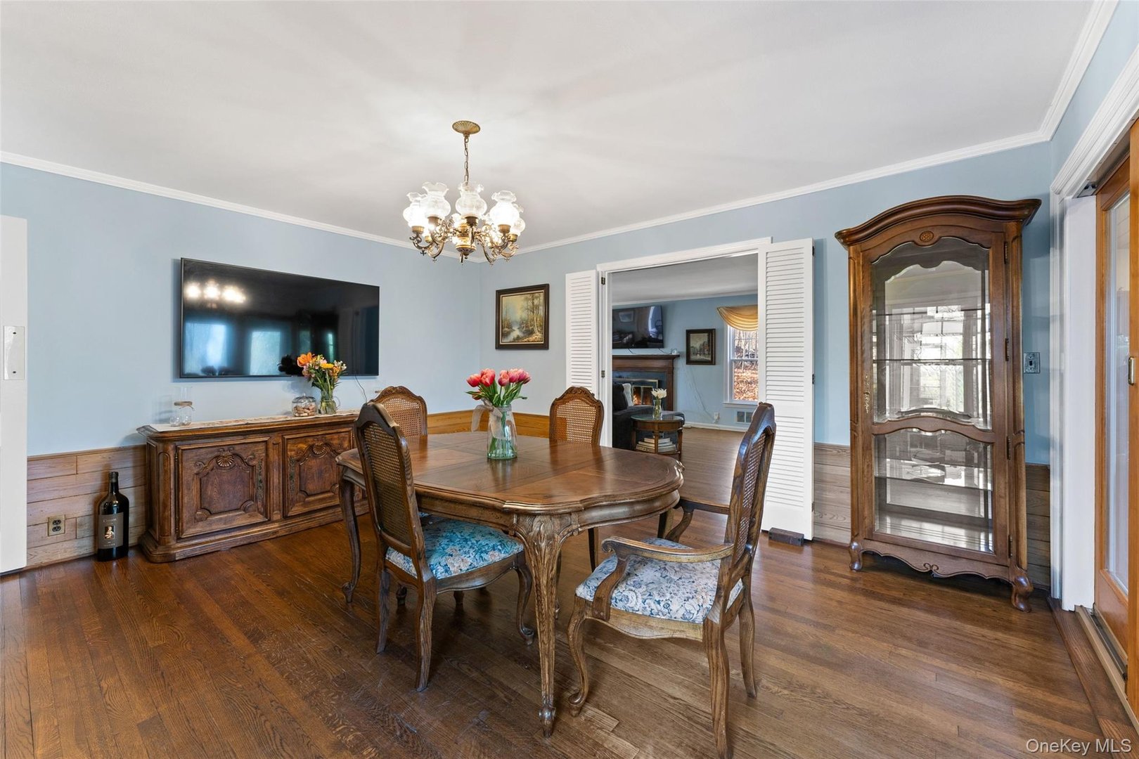 285 Old Colony Road Photo 7