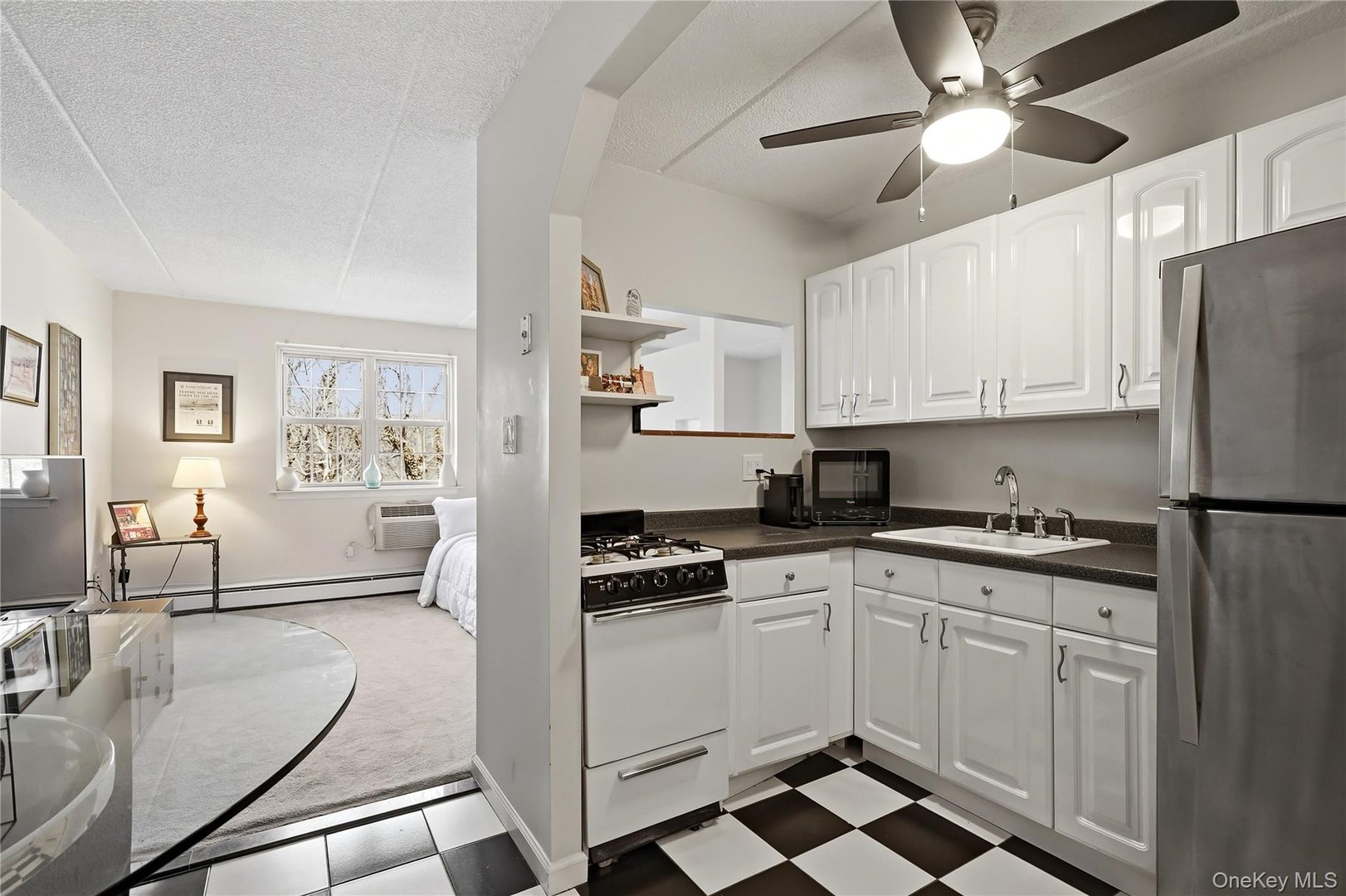 2 Consulate Drive  #3B Photo 5