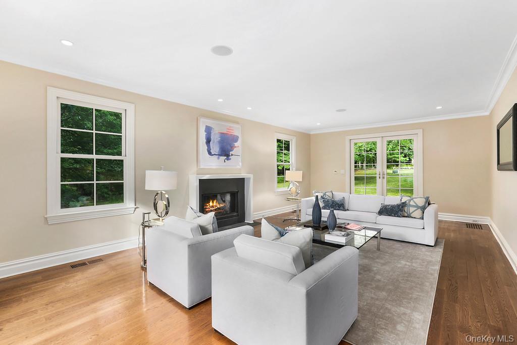 74 Ridgefield Avenue Photo 12