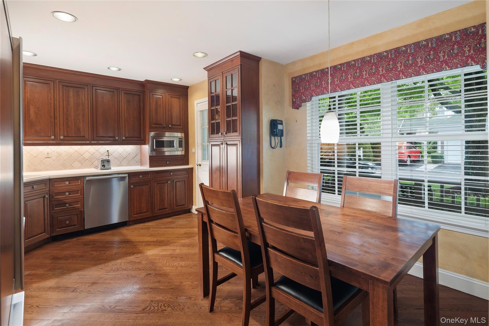 19 Winterberry Lane Photo 6