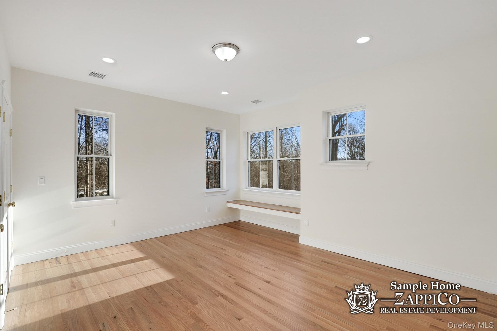 29 Gracemere Photo 14