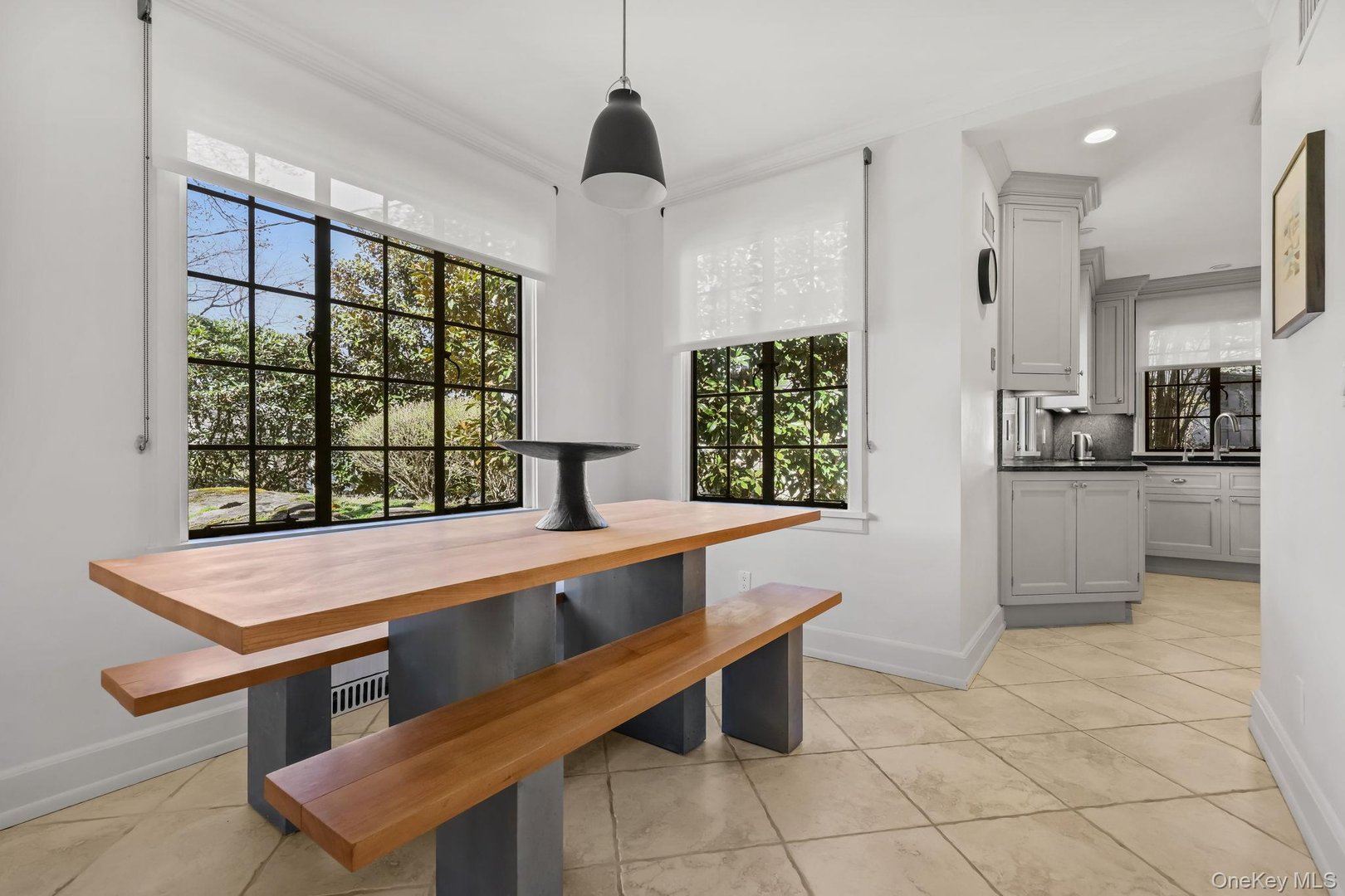 4 High Road Photo 15