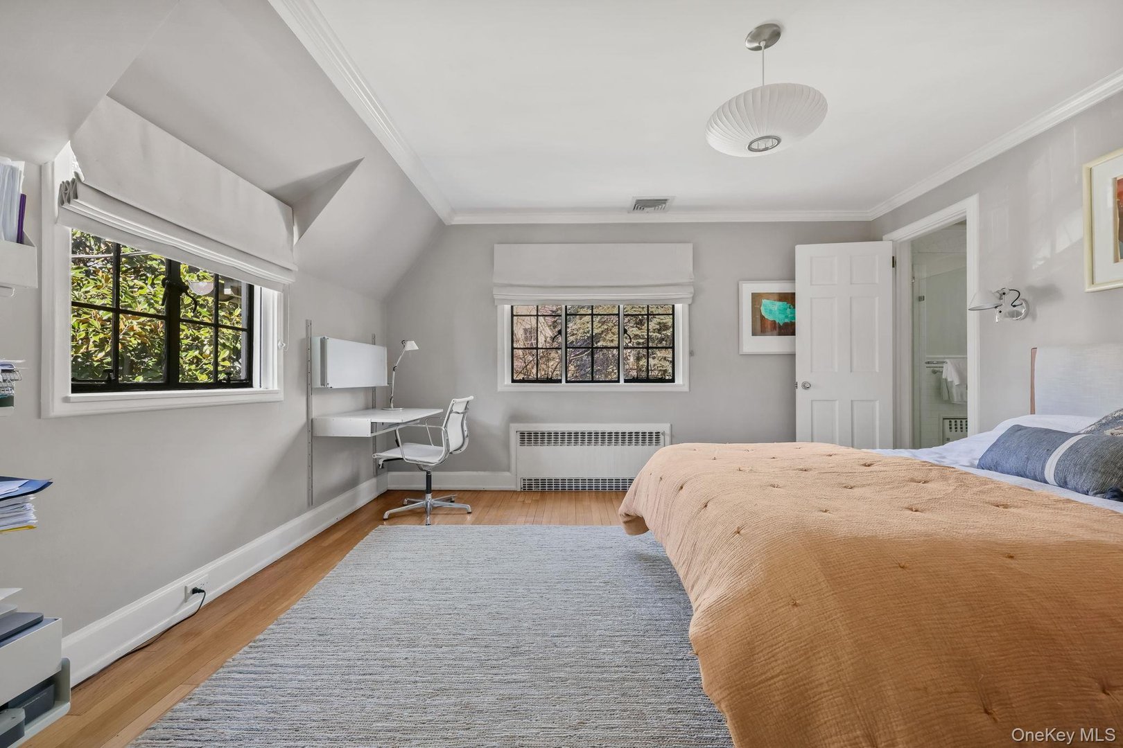 4 High Road Photo 24