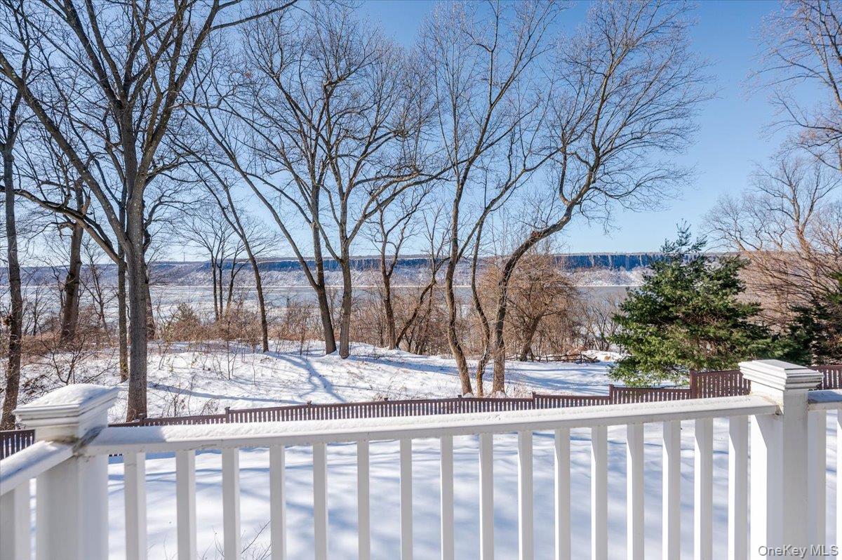 6 Riverpointe Road Photo 34