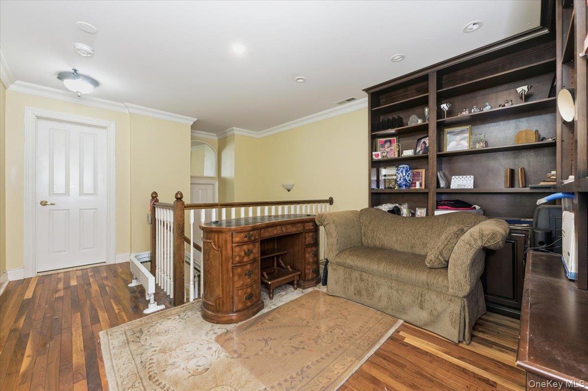 6 Riverpointe Road Photo 21