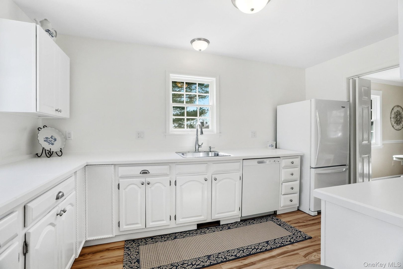 14 Frances Drive Photo 8