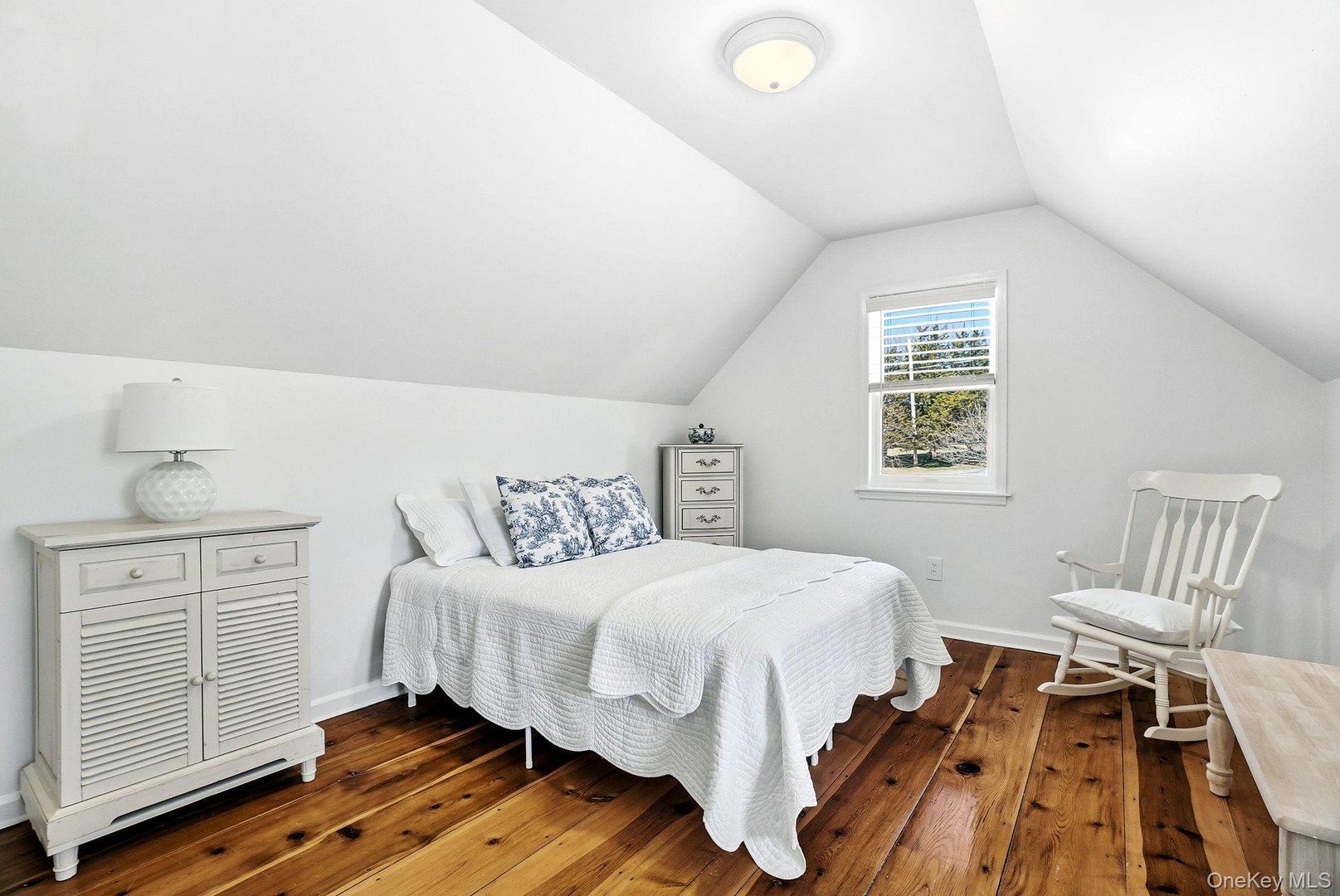 14 Frances Drive Photo 17