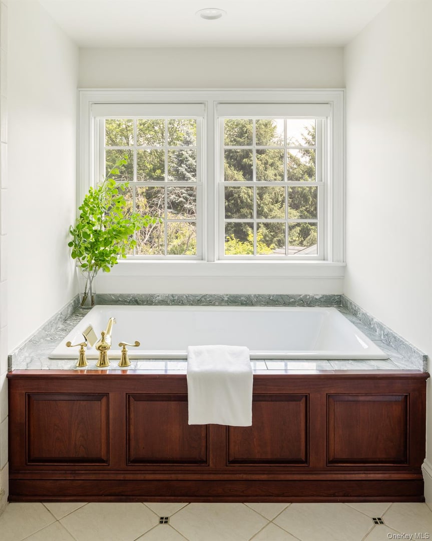 189 Sutherland Road Photo 15