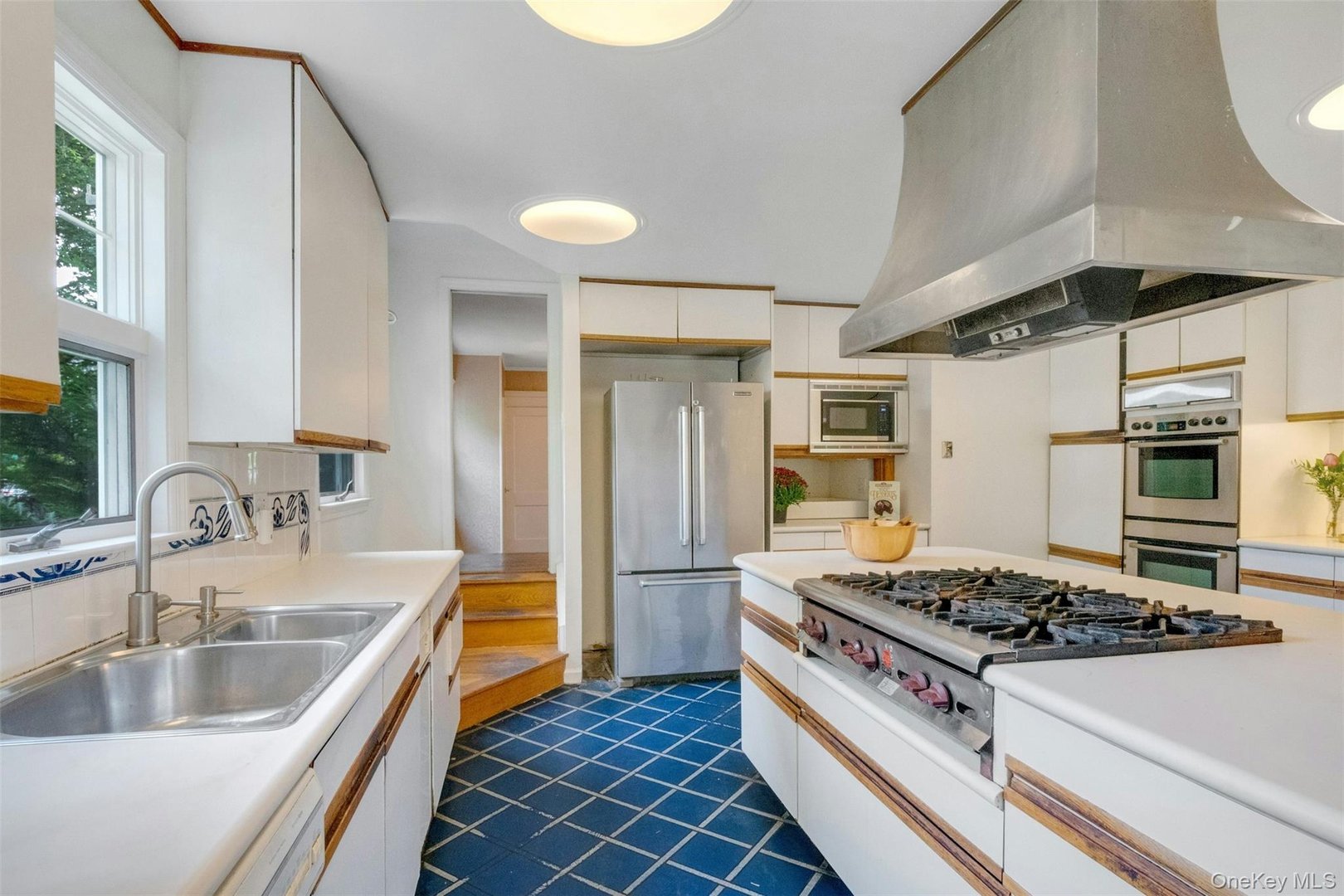 145 Cliff Avenue Photo 13