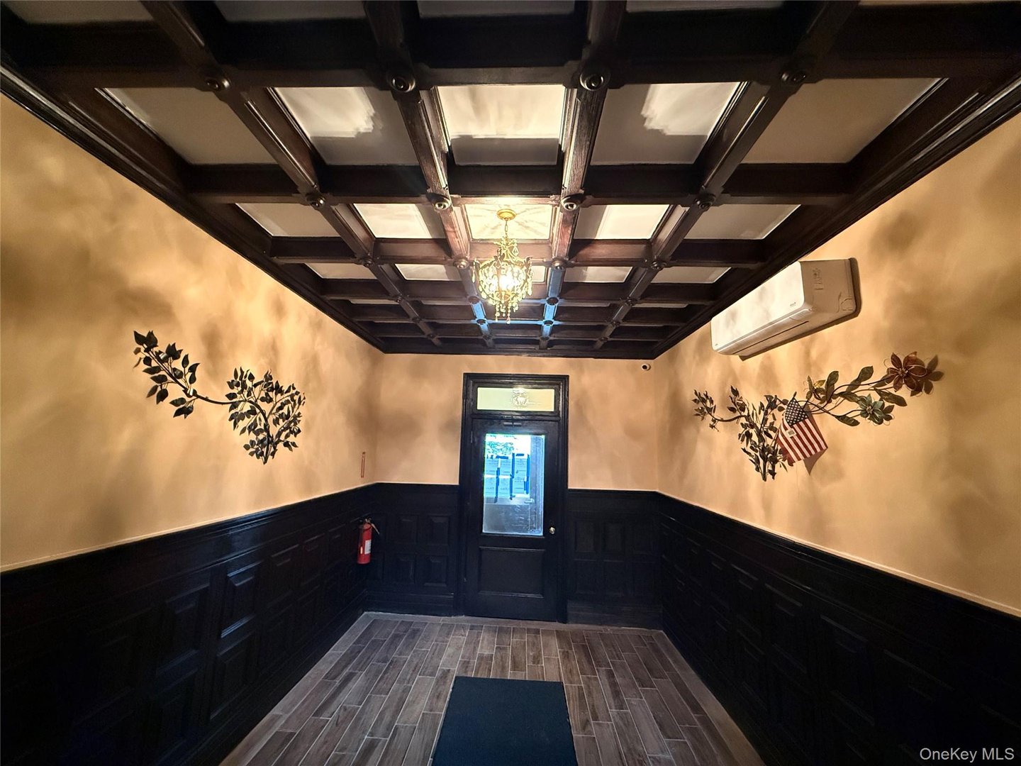 222 Primrose Avenue  #3 Photo 7