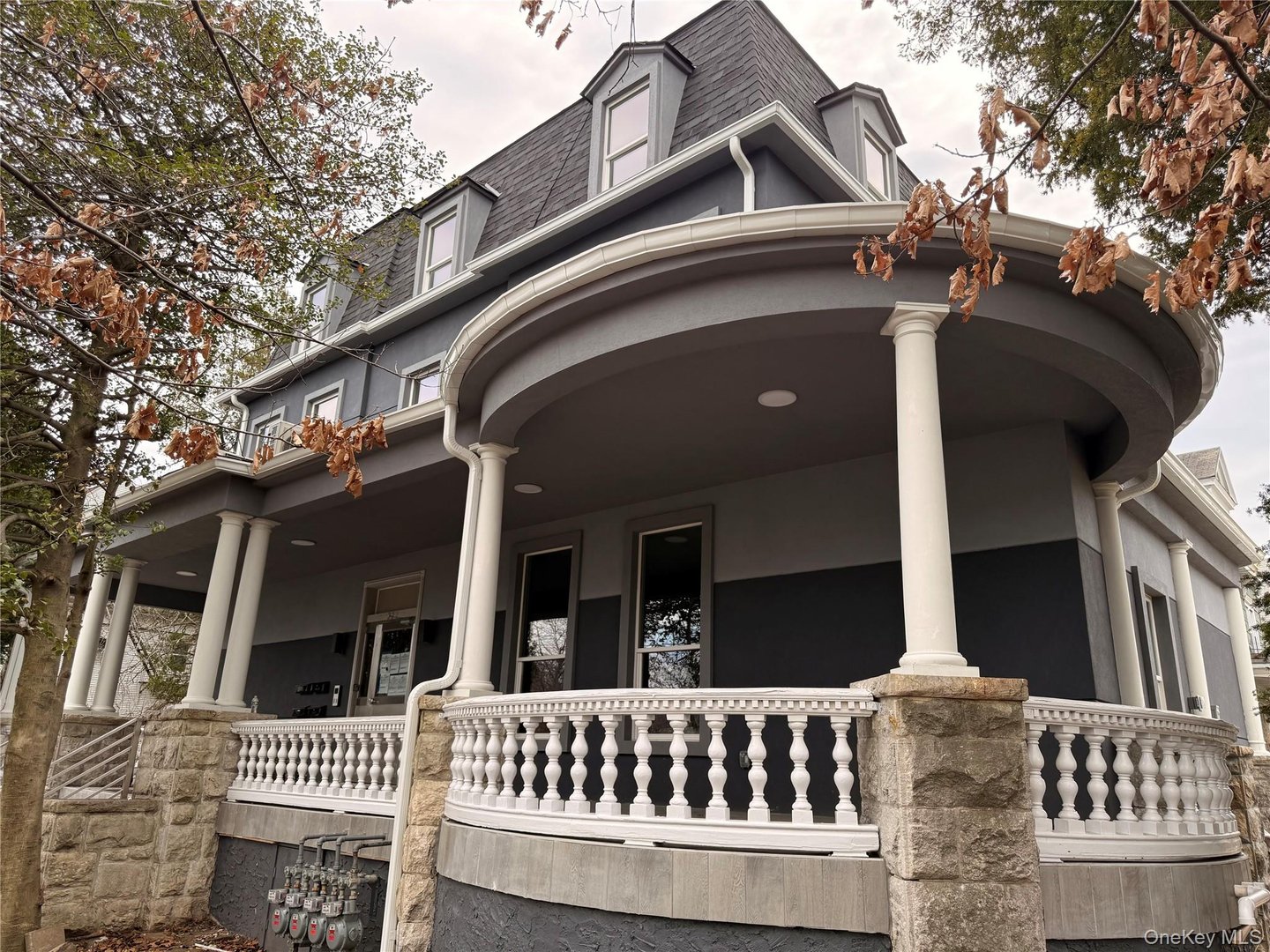 222 Primrose Avenue  #3 Photo 2