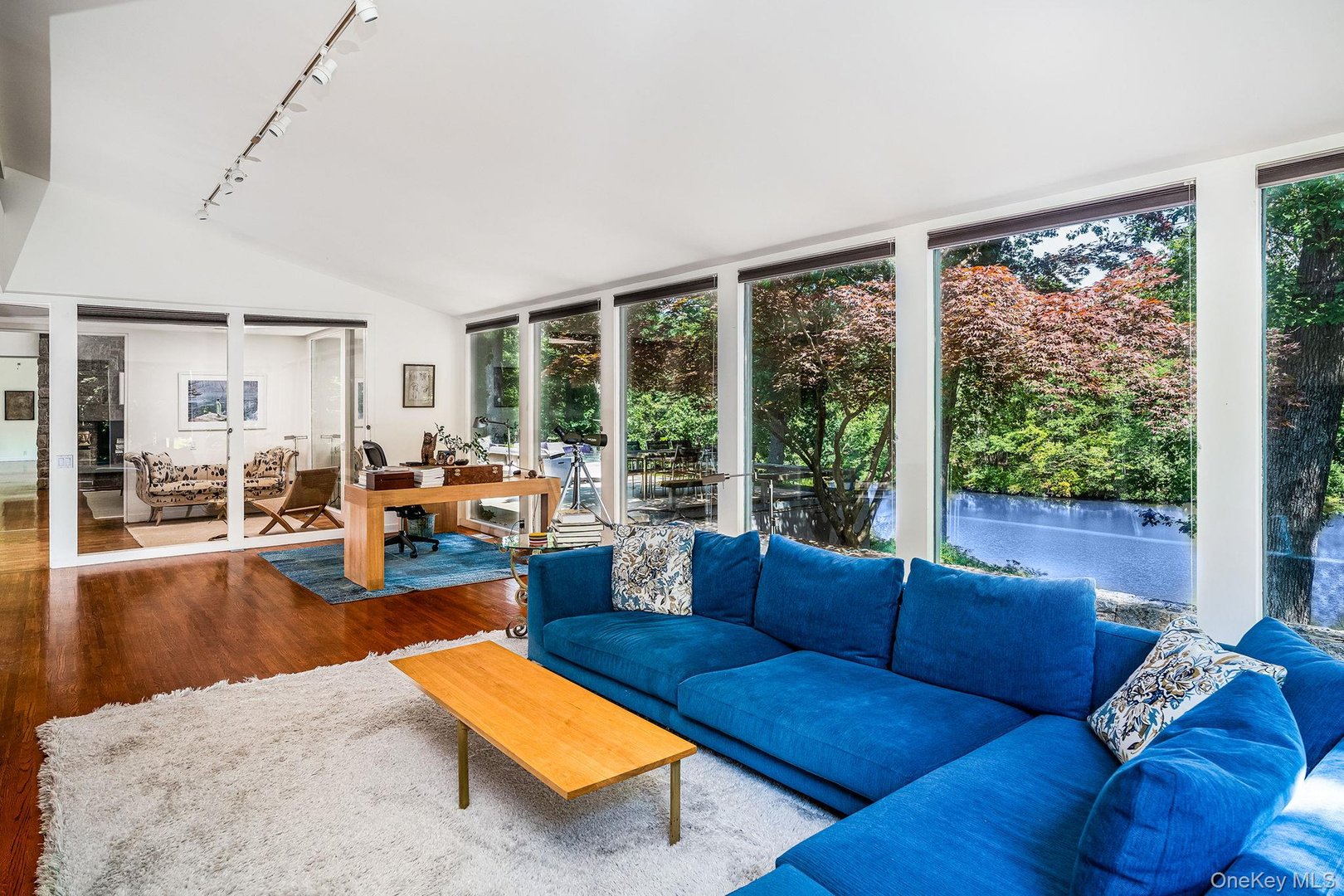 12 Haights Cross Road Photo 27