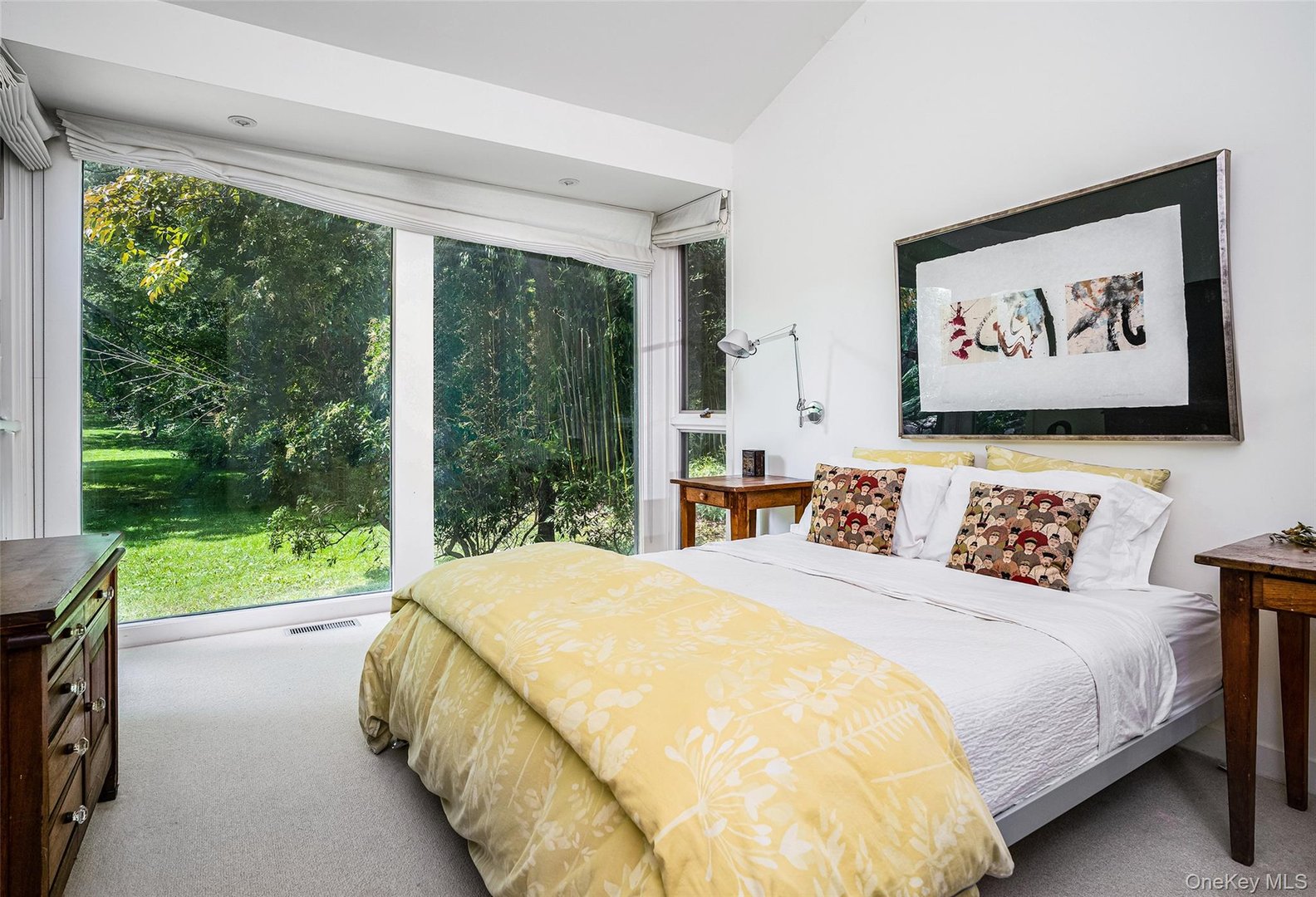 12 Haights Cross Road Photo 21