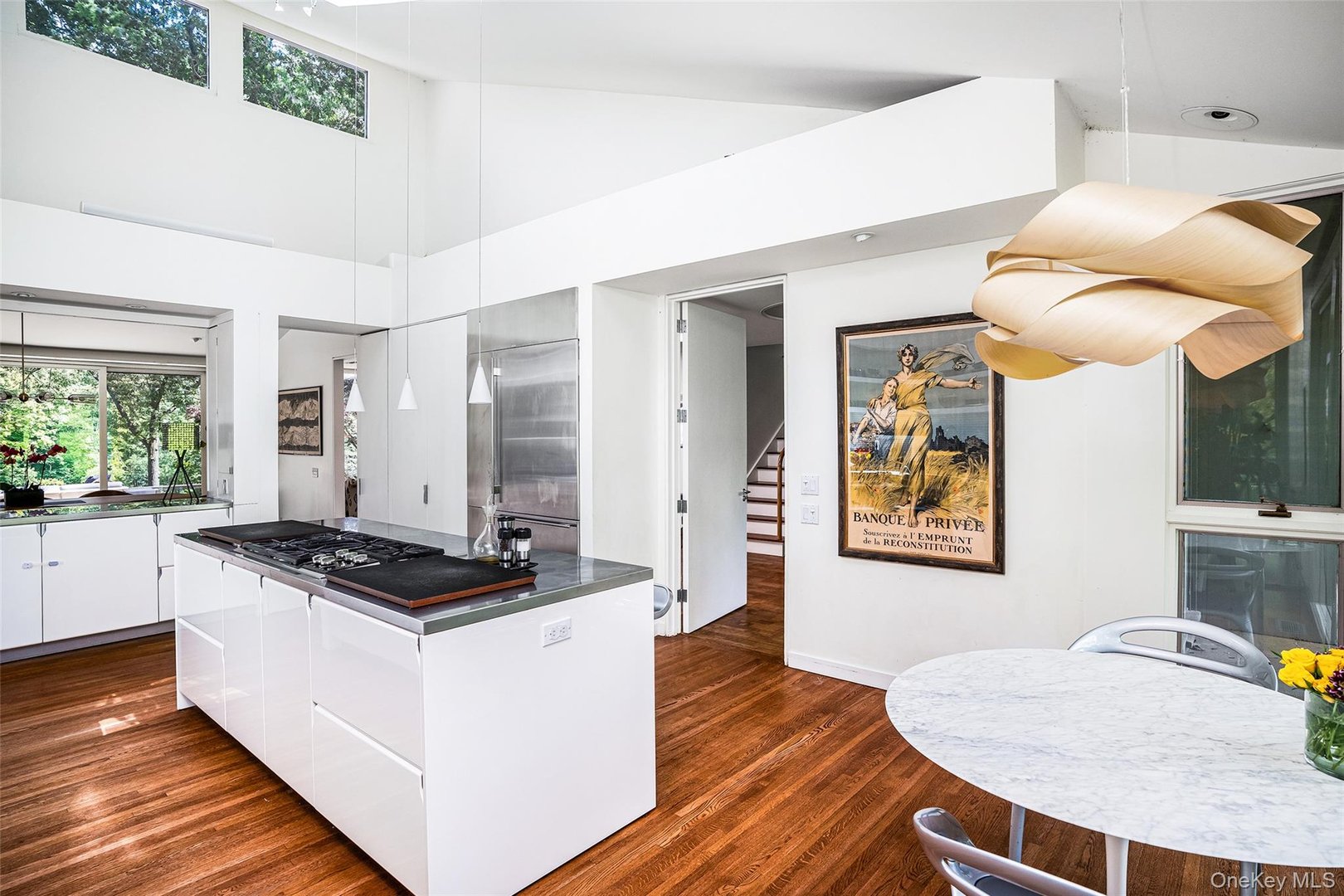 12 Haights Cross Road Photo 17