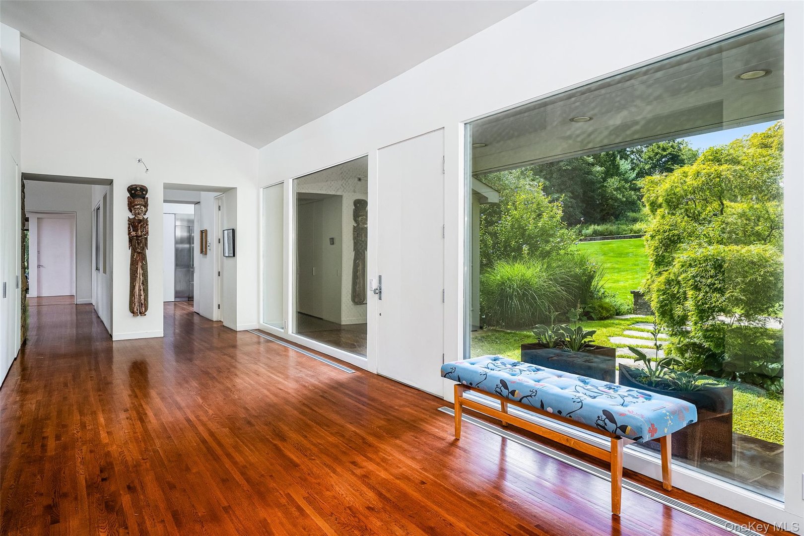 12 Haights Cross Road Photo 11