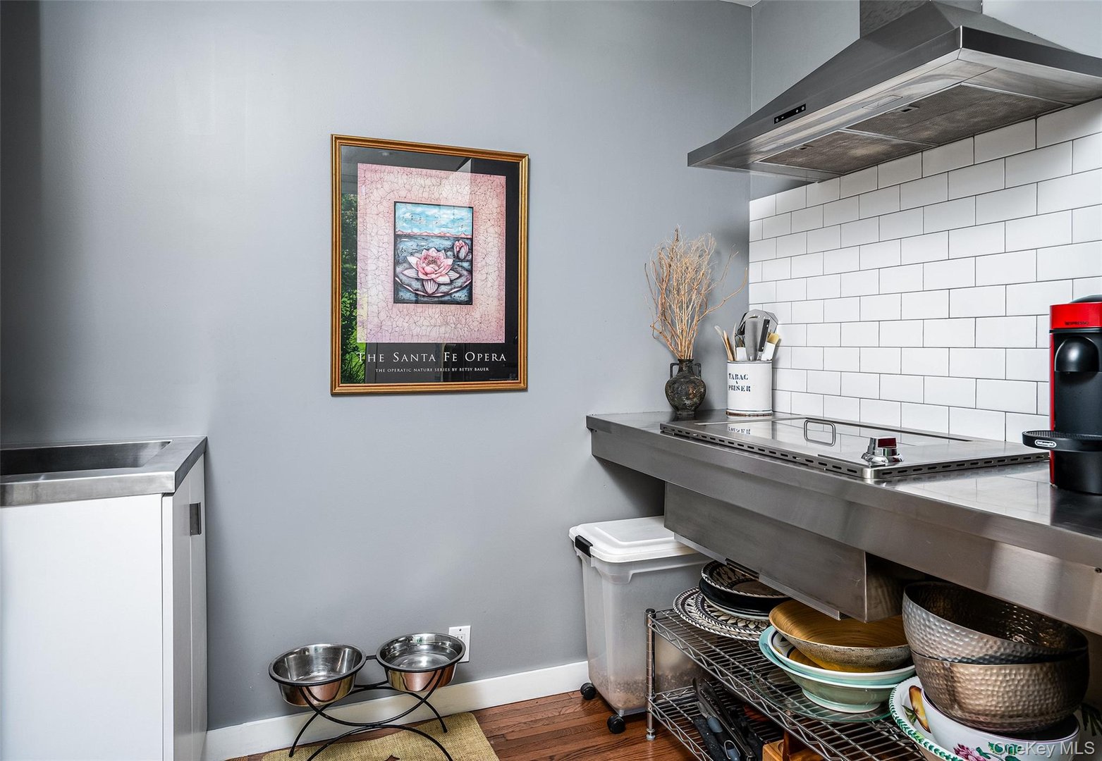 12 Haights Cross Road Photo 18